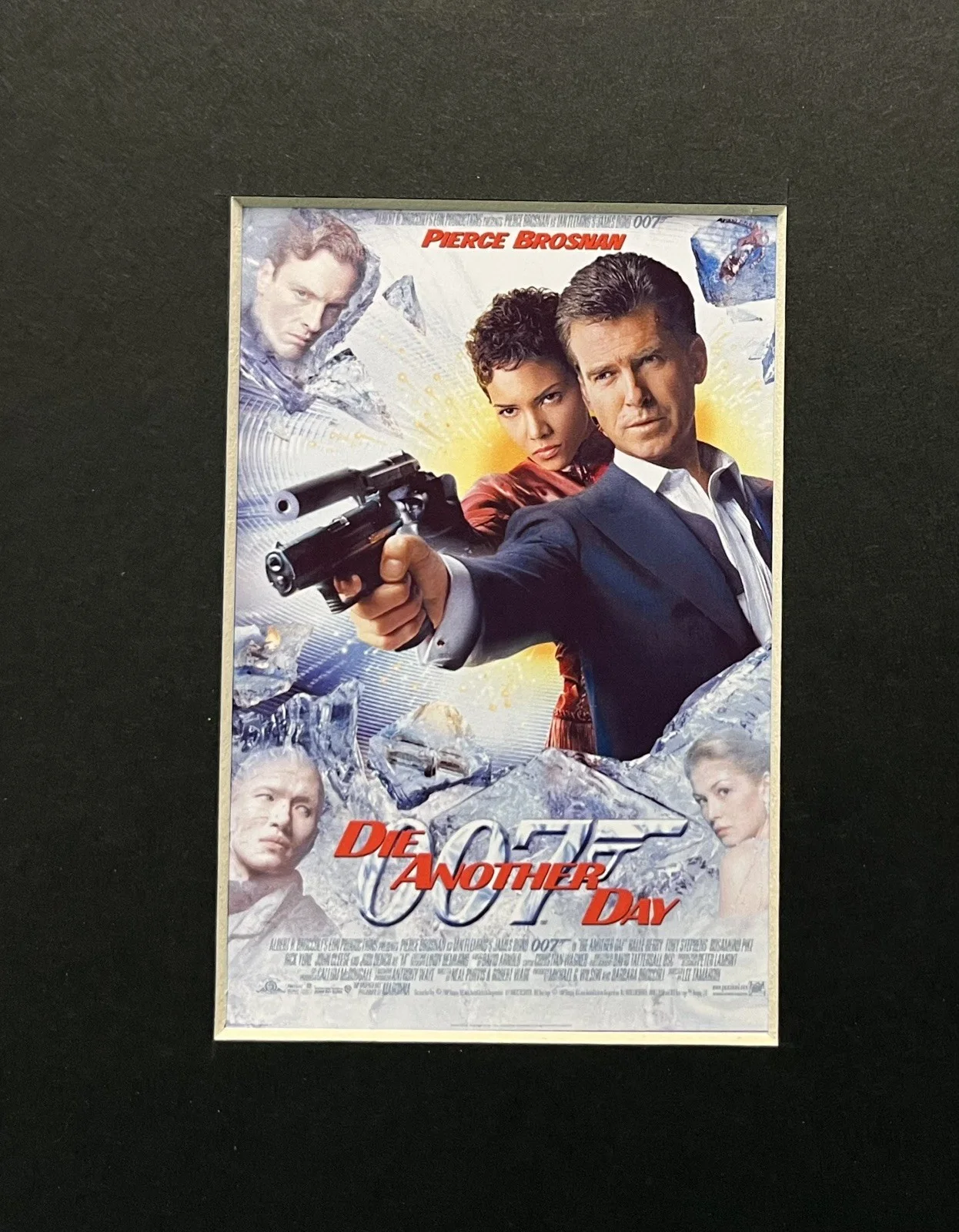 007 JAMES BOND.DIE ANOTHER DAY . 35mm Film Cell Mounted Display, изображение 2
