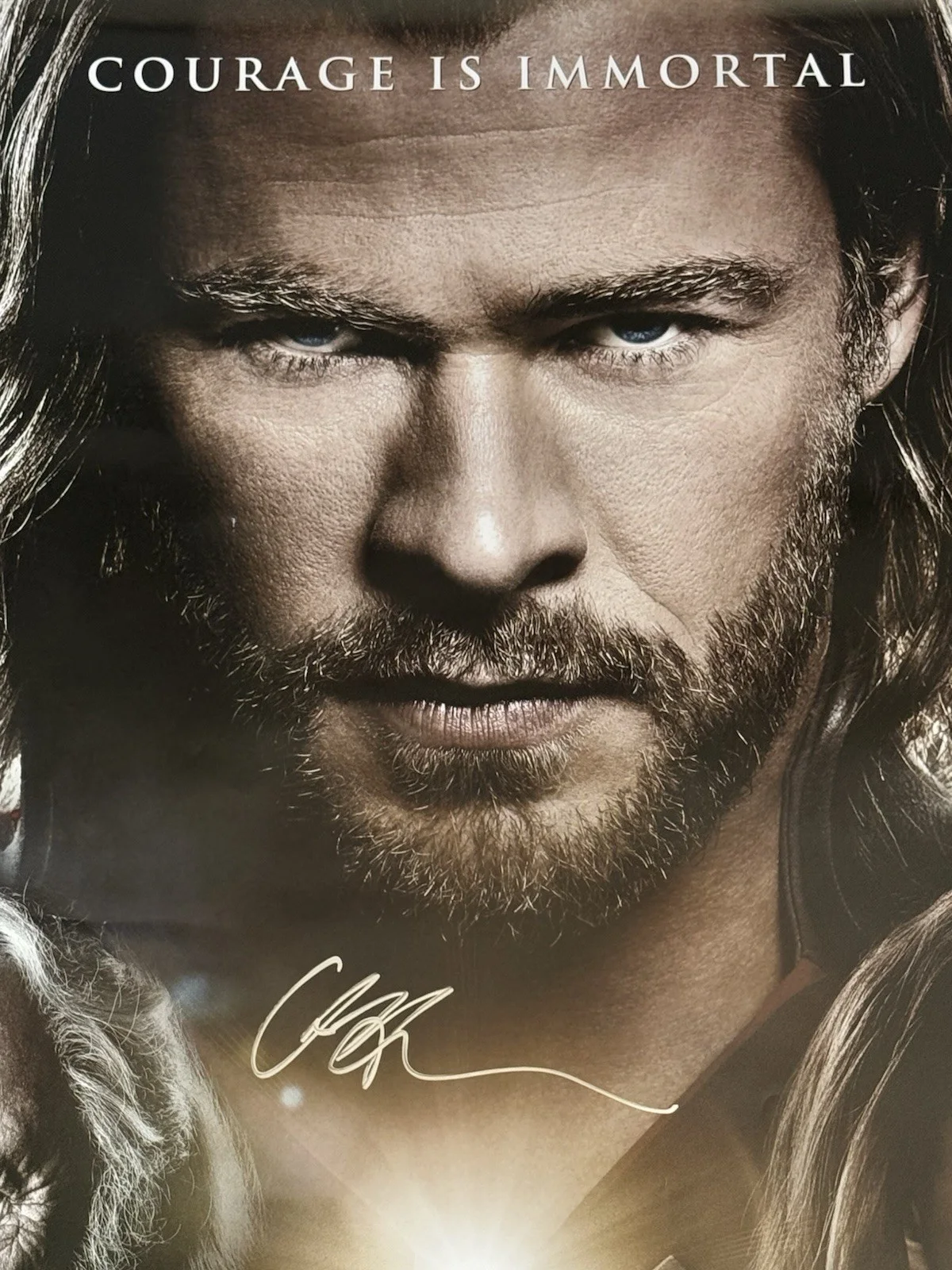 Chris Hemsworth — Chris Hemsworth Signed Original Thor Double Sided 27x40 Movie Poster SWAU COA, image 2