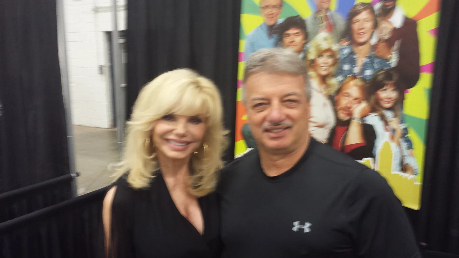 Loni Anderson — Loni Anderson autographed 8x10 one piece bathing suit photo JSA Certified, image 2
