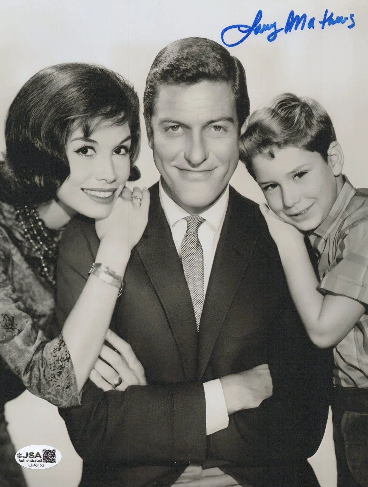 Larry Matthews — LARRY MATTHEWS Signed DICK VAN DYKE SHOW 8x10 Photo RITCHIE Autograph JSA COA