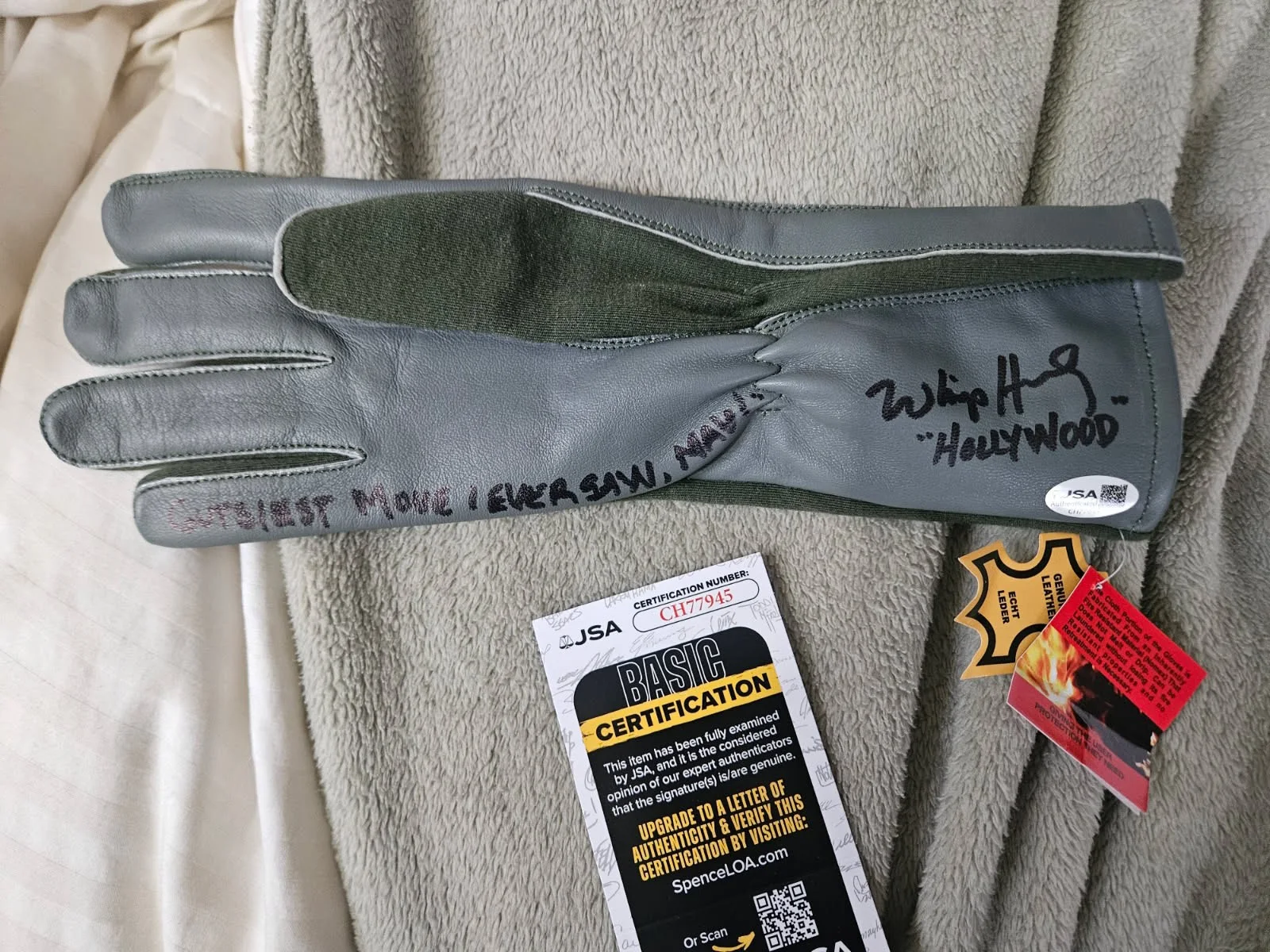 Whip Hubley — Top Gun” Whip Hubley “Hollywood” autographed Pilot Glove JSA Certified