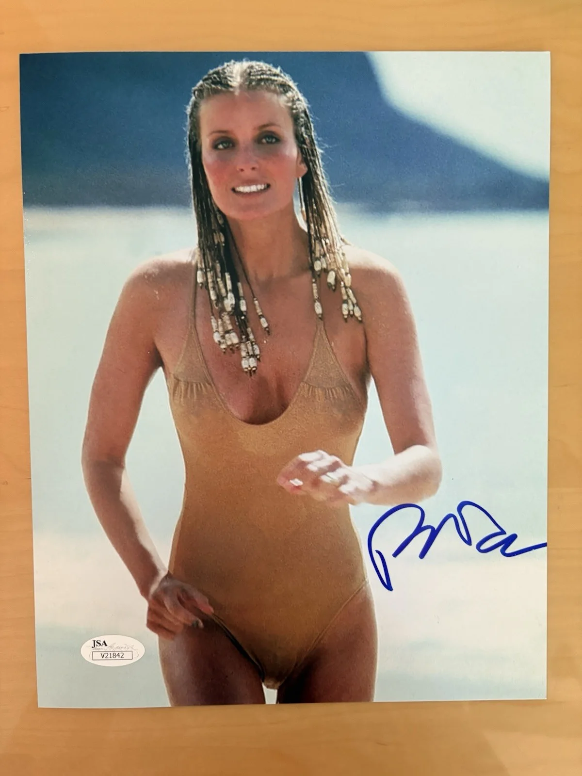 Bo Derek — Bo Derek “10” Signed 8x10 Photo - JSA COA - Classic Beach Scene 1979