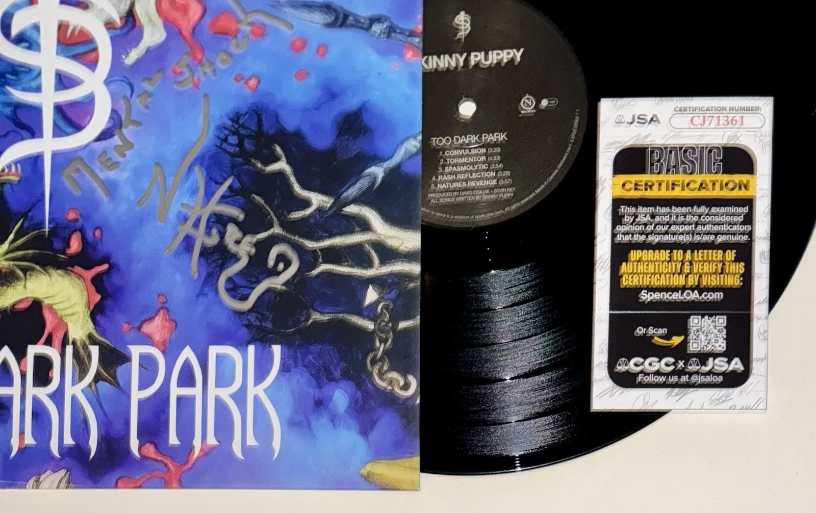NIVEK OGRE SIGNED AUTOGRAPH "SKINNY PUPPY" VINYL ALBUM LP +JSA COA W/ LYRICS., изображение 2