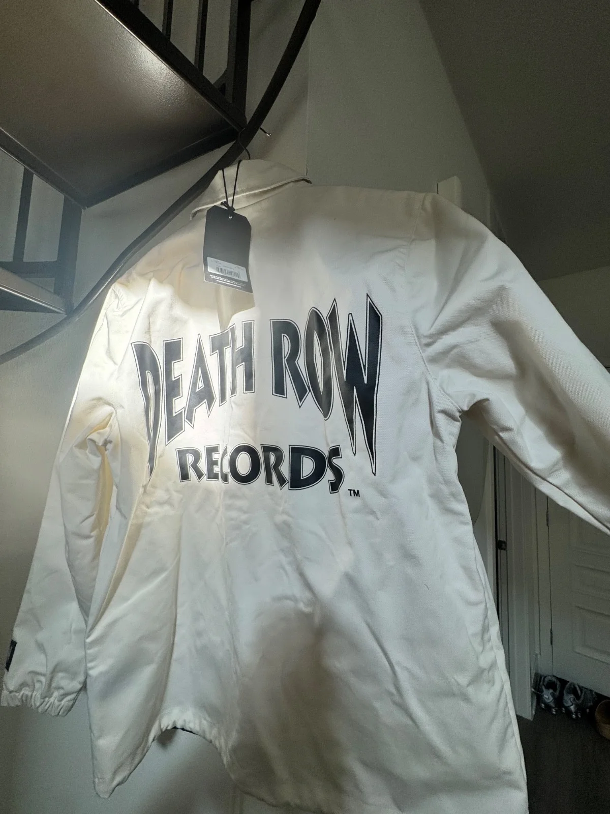 signed snoop dogg Jacket from tour, image 3