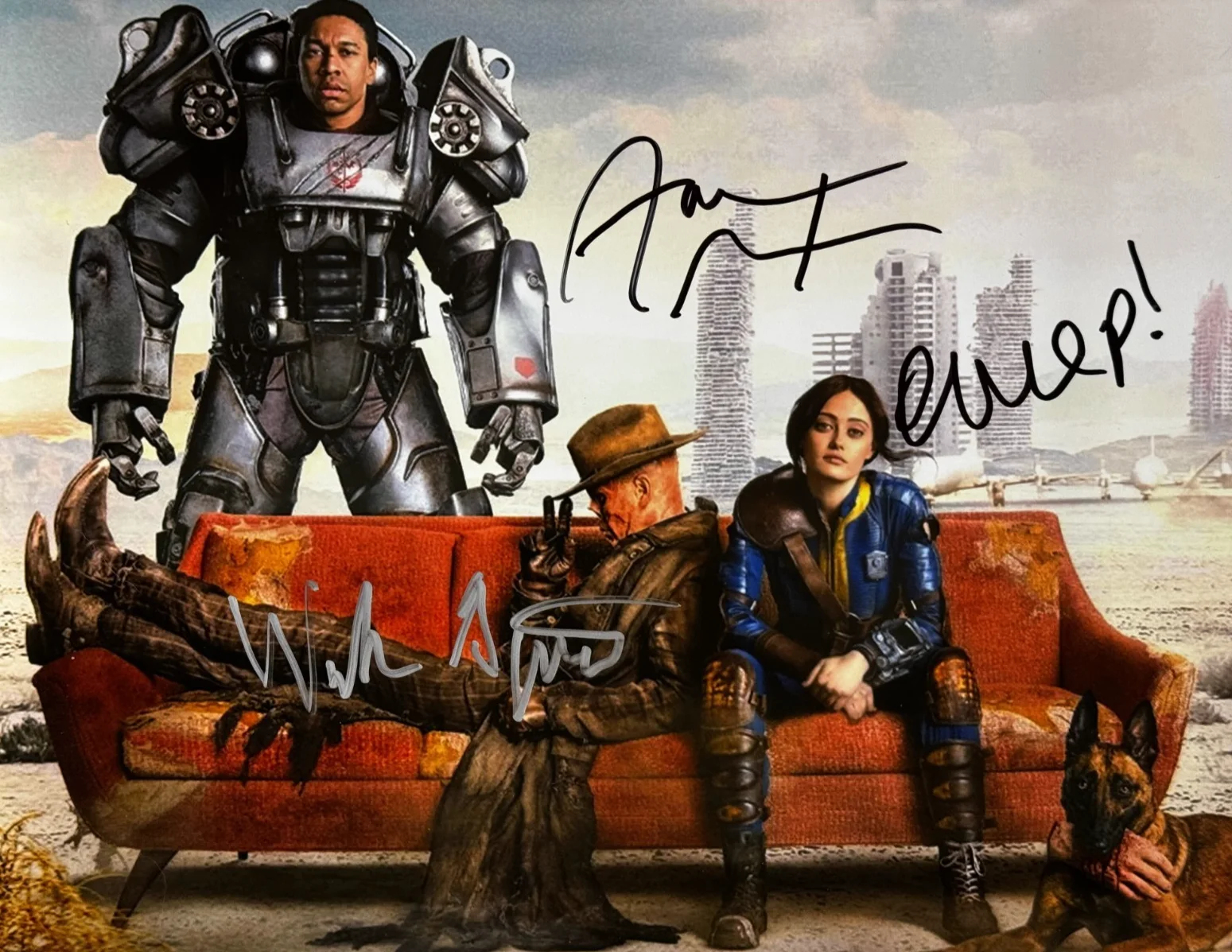 Walton Goggins, Ella Purnell, Aaron Moten — Walton Goggins, Ella Purnell, Aaron Moten Fallout Signed 8x10 Autograph + COA