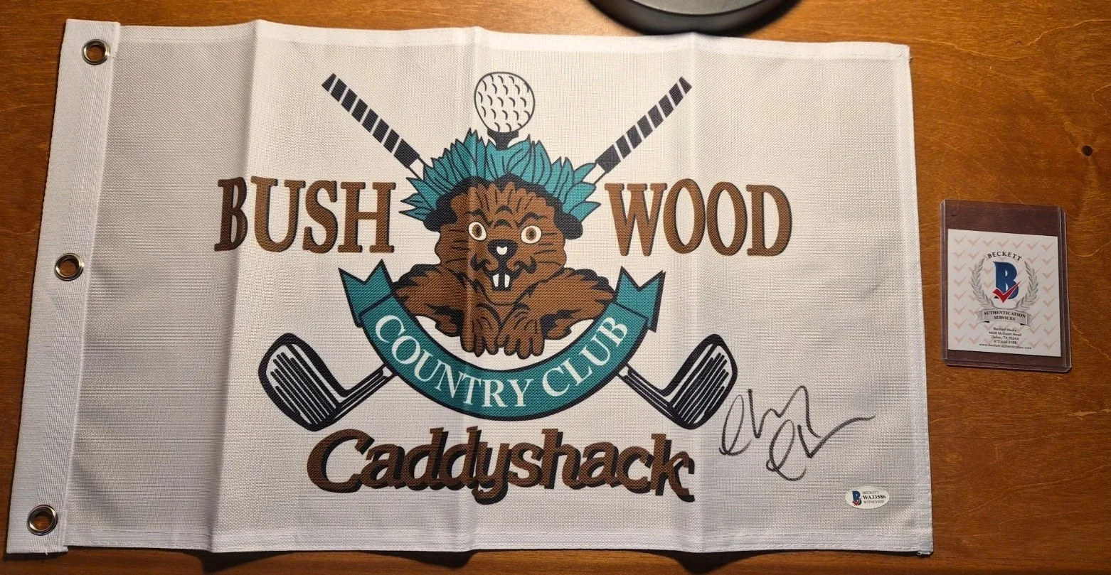 Chevy Chase — ⛳️ Caddyshack Golf Flag Signed by Chevy Chase Bush Wood CC Beckett Cert, image 2