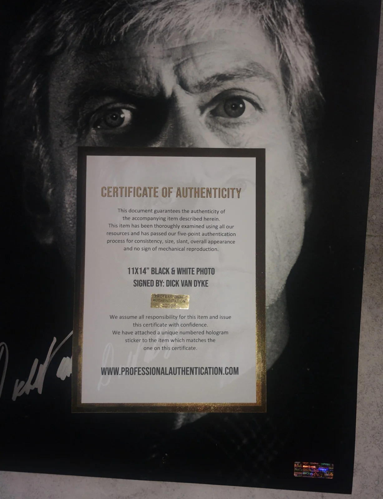 Dick Van Dyke Hand Signed Autograph 11x14 Photo COA, image 3