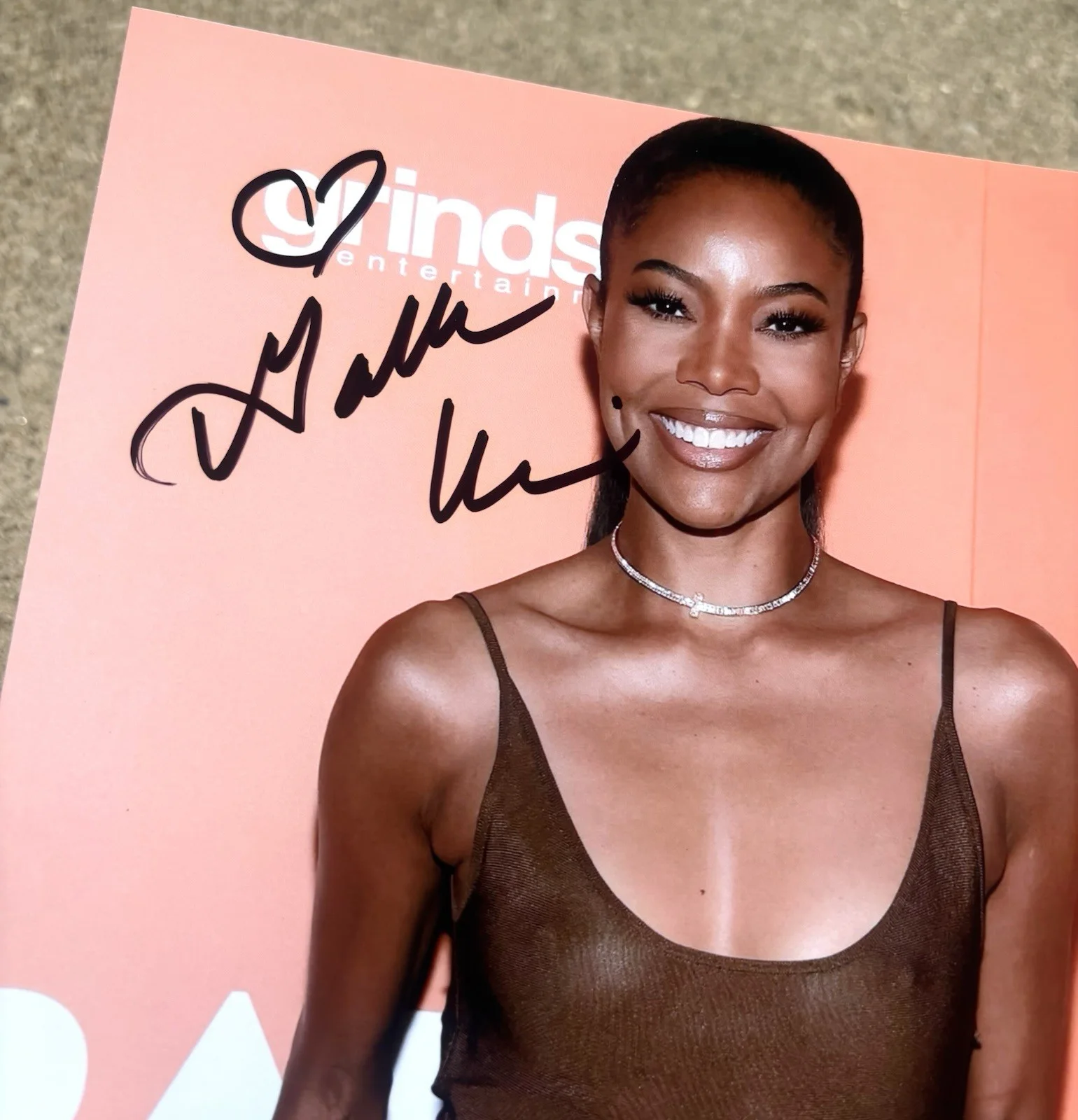 GABRIELLE UNION SIGNED 8x10 Photo JSA COA, image 2