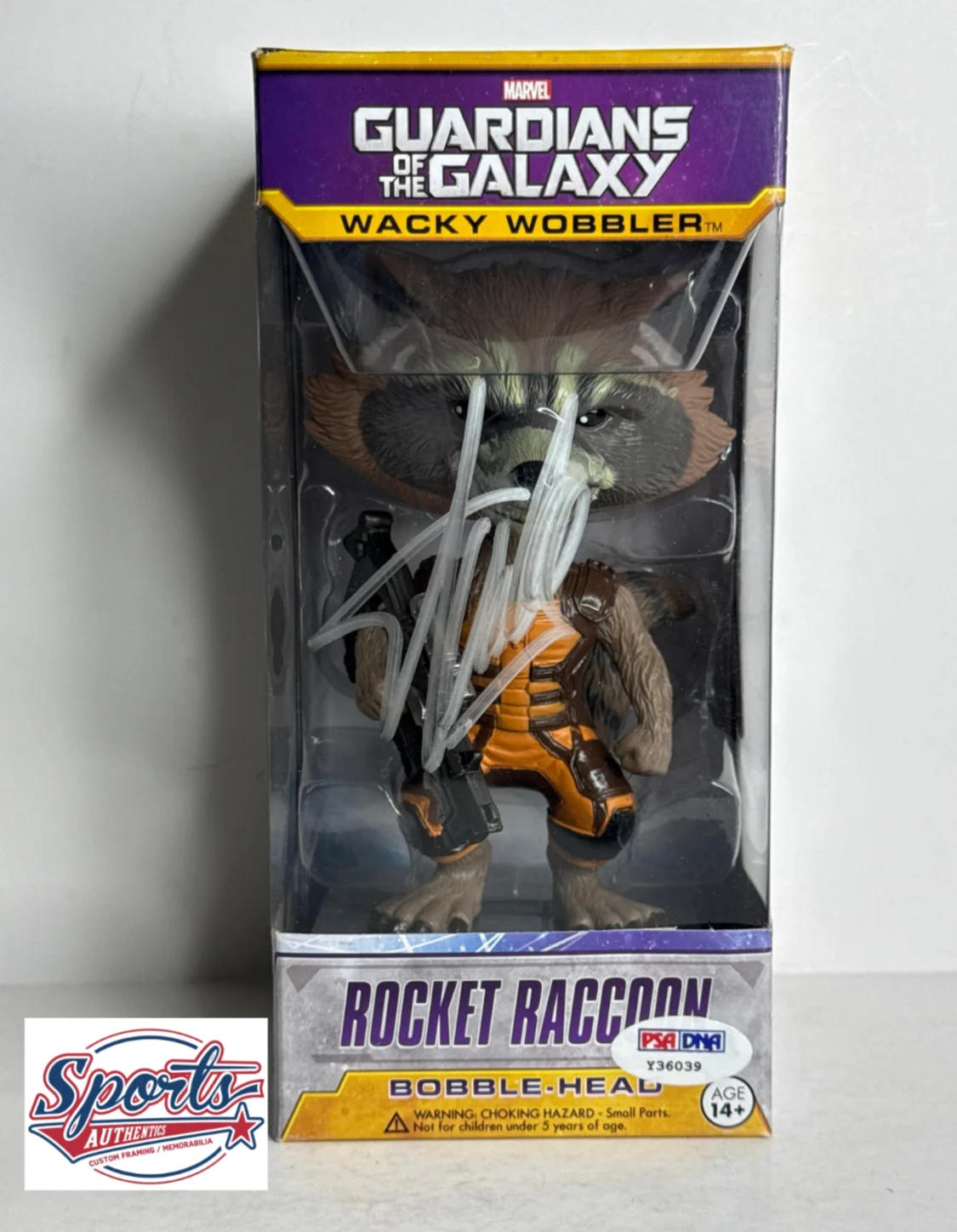 Stan Lee — Stan Lee Signed Marvel Guardians Of The Galaxy Wacky Wobbler Raccoon PSA Y36039