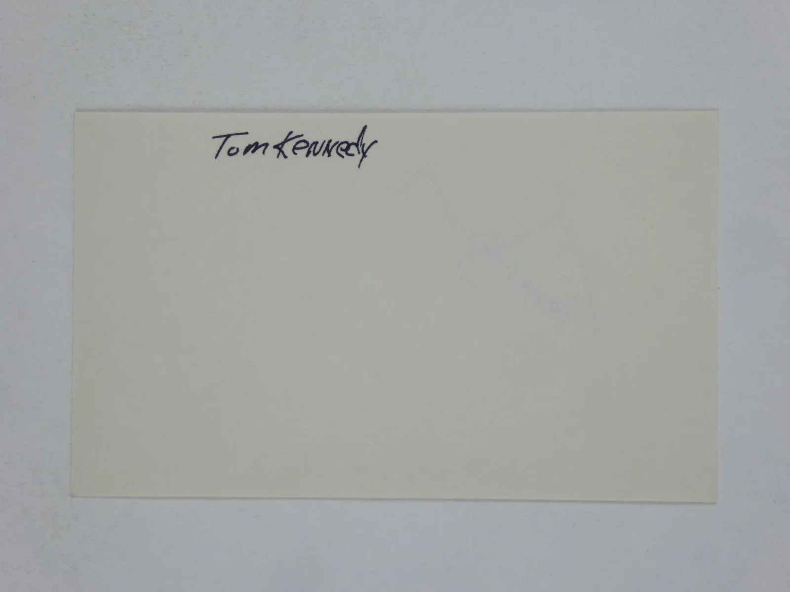 Tom Kennedy — Tom Kennedy Hand Signed Autographed 3x5 Index Card Game Show Host Name That Tune, изображение 2