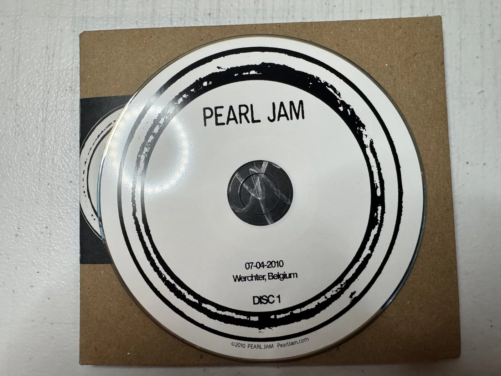 Pearl Jam Bootleg CD Austin, Tx Case w/ Werchter Disc 1 SIGNED by Mike McCready, image 2