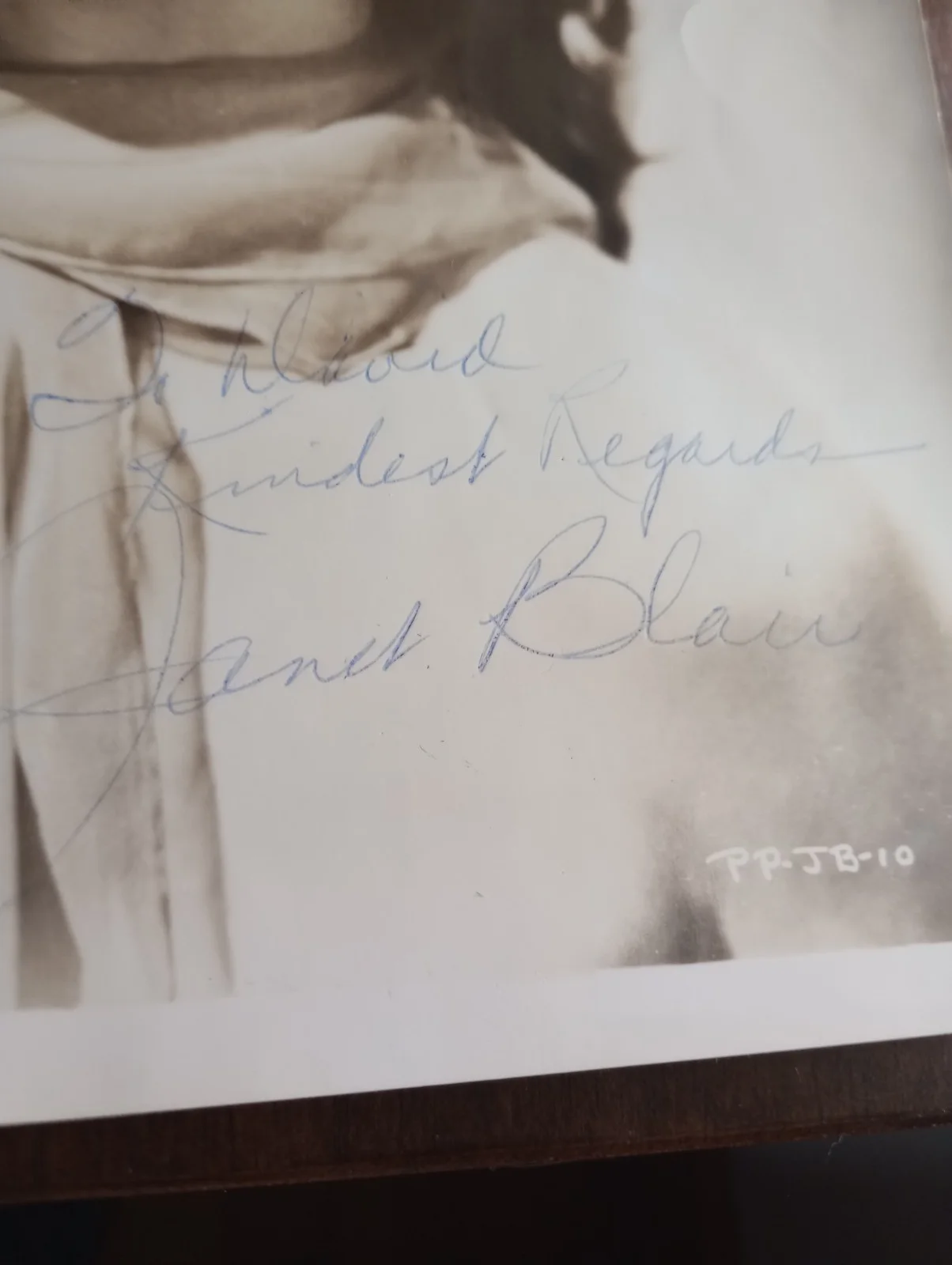 Janet Blair vintage autographed photo 8x10, изображение 2