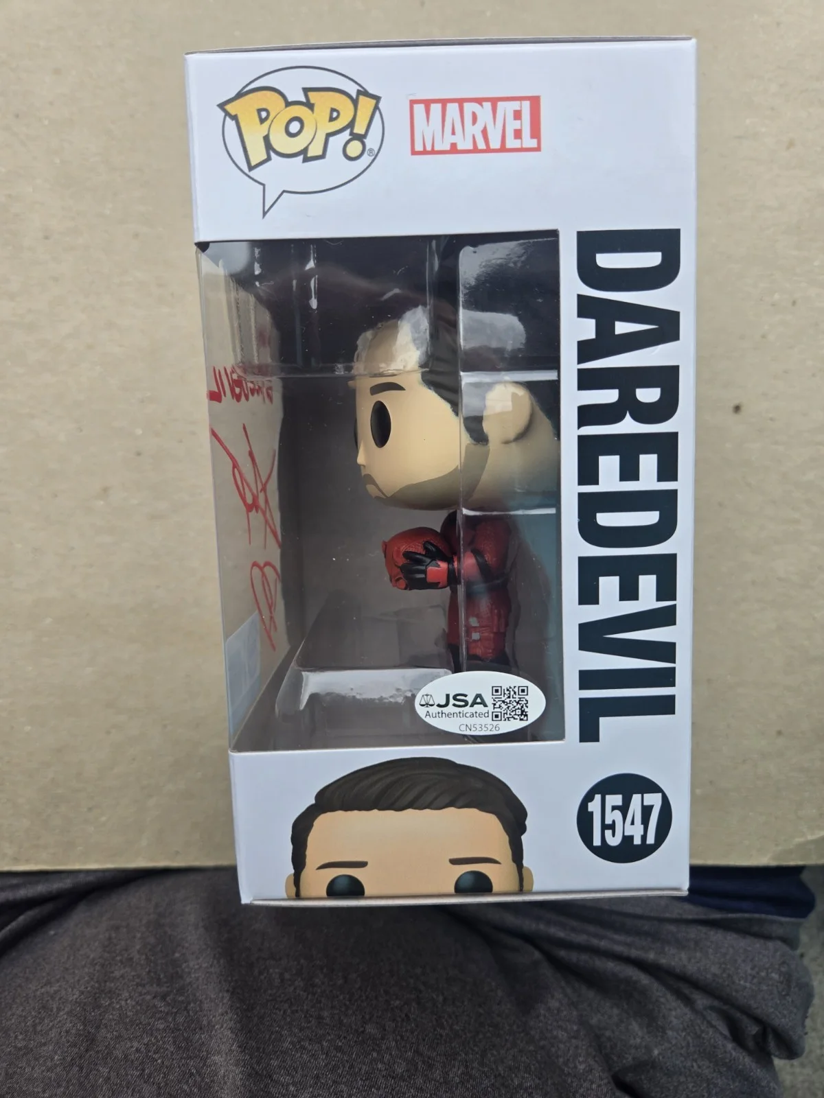 Charlie Cox — Charlie Cox SIGNED Daredevil Born Again #1547 Funko WITH QUOTE/CN! JSA COA, изображение 2