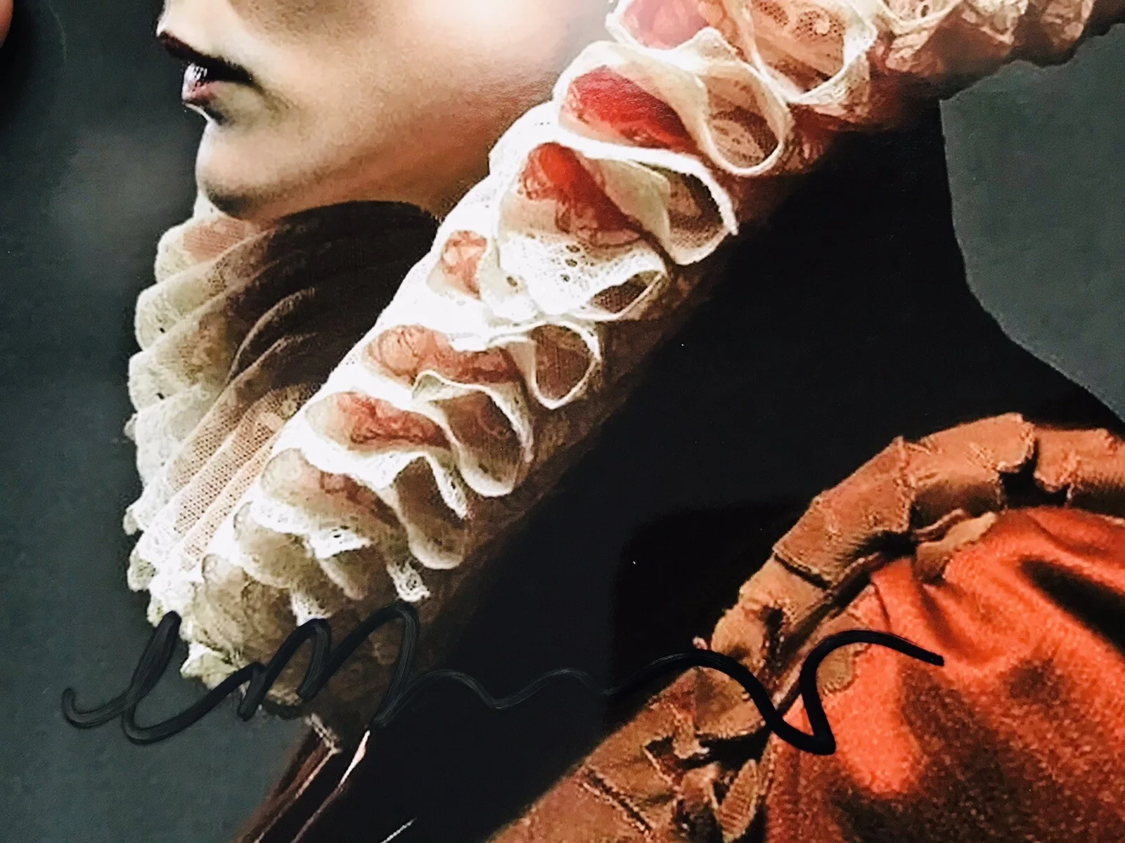 Cate Blanchett — Cate Blanchett signed 8x10 photo In Person. Proof - Elizabeth . Oscar Winner, изображение 2