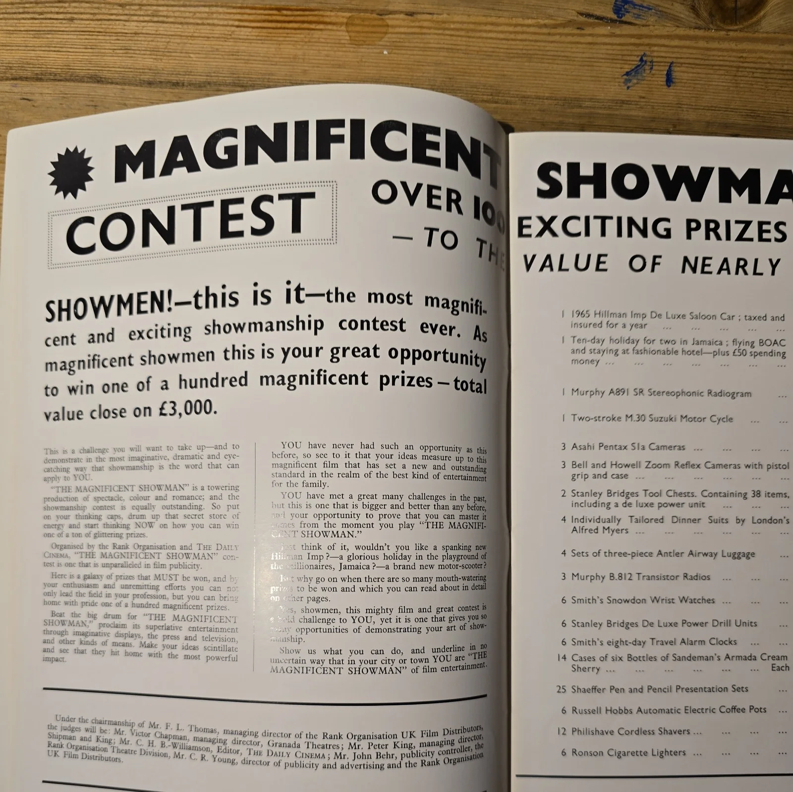 THE MAGNIFICENT SHOWMAN / CIRCUS WORLD 1964 UK publicity book Claudia Cardinale, изображение 4