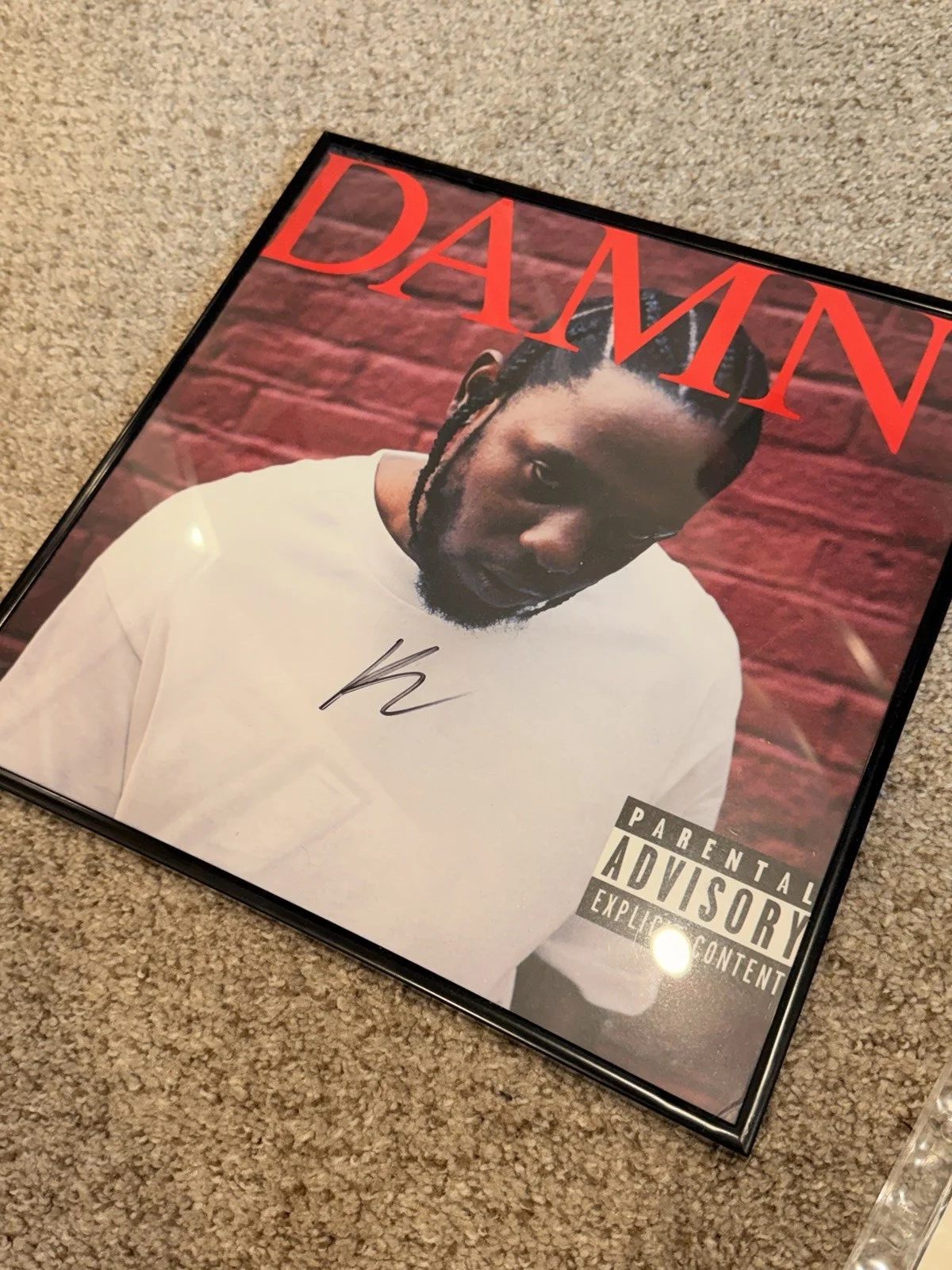 DAMN. Kendrick Lamar Signed Vinyl Record 2017 - JSA Authenticated - COVER ONLY, image 2