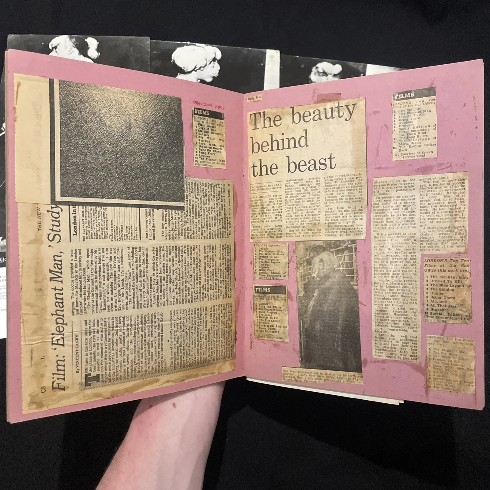 ORIGINAL The Elephant Man (1980) Scrapbook and Tucker’s Merrick Photos Film Prop, изображение 3