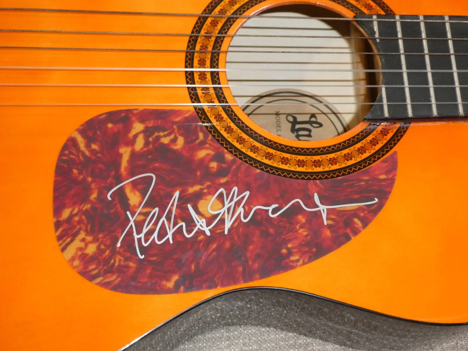 Peter Frampton Hand Signed Lauren Guitar JSA LOA #Y01756 Full Size Acoustic Used, изображение 5