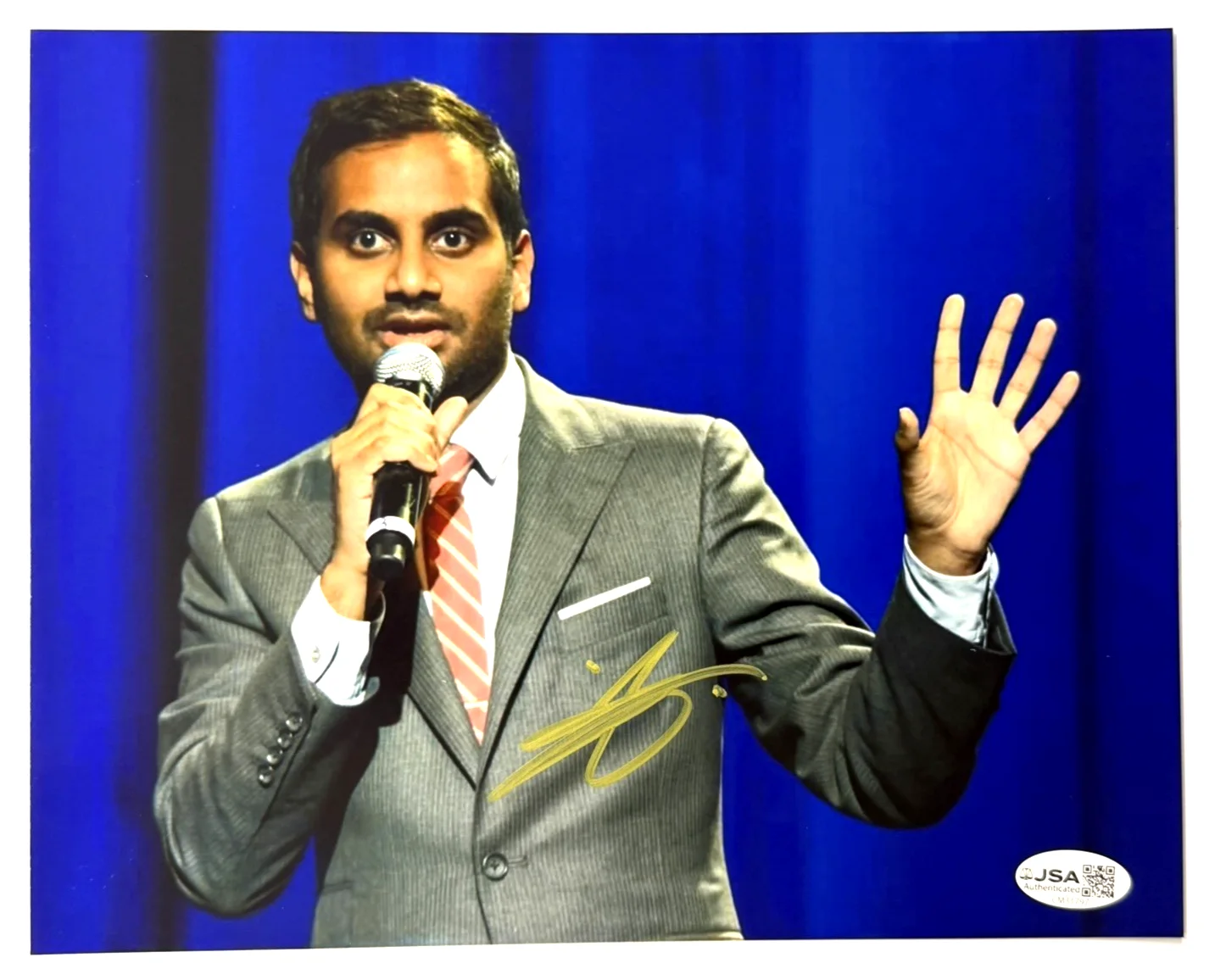 Aziz Ansari — Aziz Ansari Signed Autographed 8x10 Photo Actor Comedian JSA Certified, изображение 2