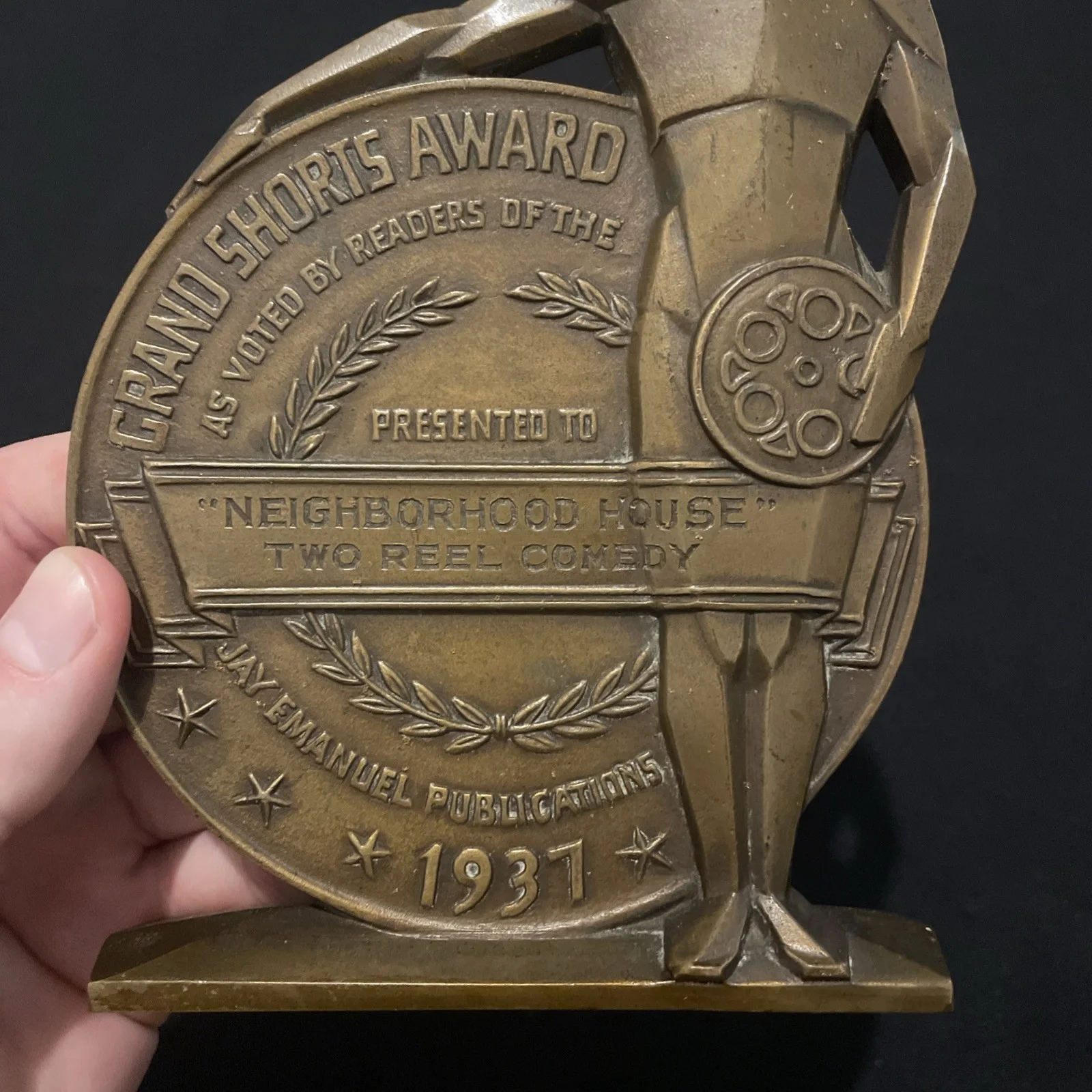 ORIGINAL 1937 Grand Shorts Award Academy Film Movie Prop Bronze Trophy Oscar Old, изображение 3
