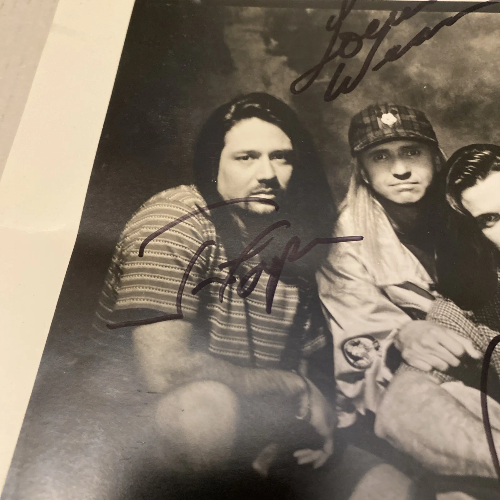 Signed 8x10 Photo By all Of PETRA No Doubt Picture Autographed, изображение 2