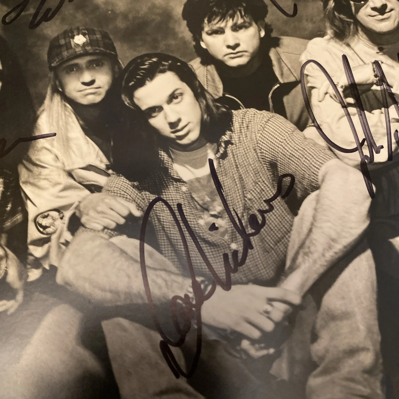 Signed 8x10 Photo By all Of PETRA No Doubt Picture Autographed, изображение 4
