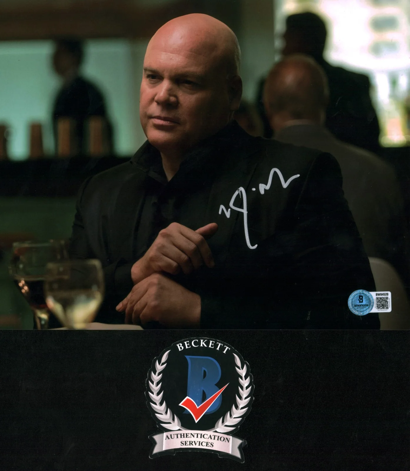 VINCENT D'ONOFRIO — VINCENT D'ONOFRIO SIGNED DAREDEVIL BORN AGAIN KINGPIN 8X10 PHOTO BECKETT BAS COA