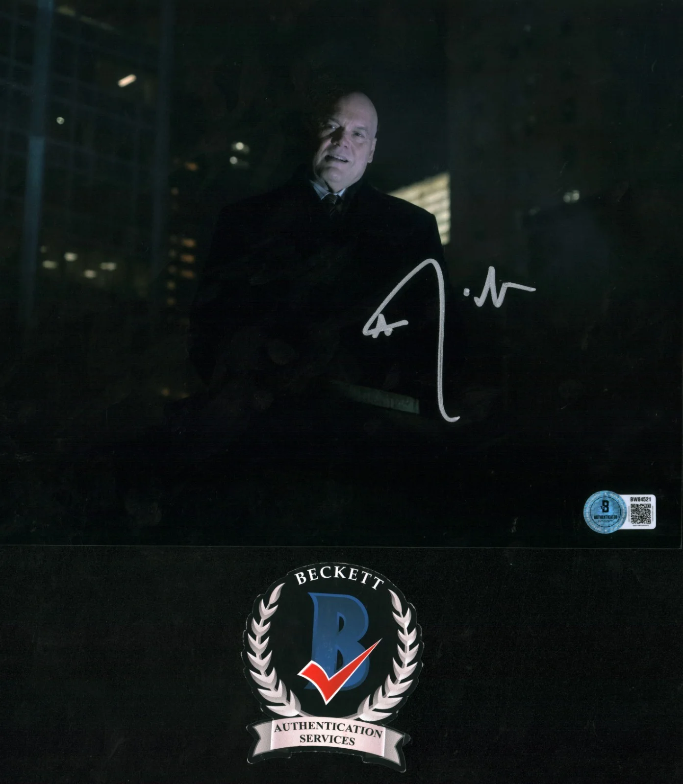 VINCENT D'ONOFRIO — VINCENT D'ONOFRIO SIGNED DAREDEVIL BORN AGAIN KINGPIN 8X10 PHOTO BECKETT BAS COA