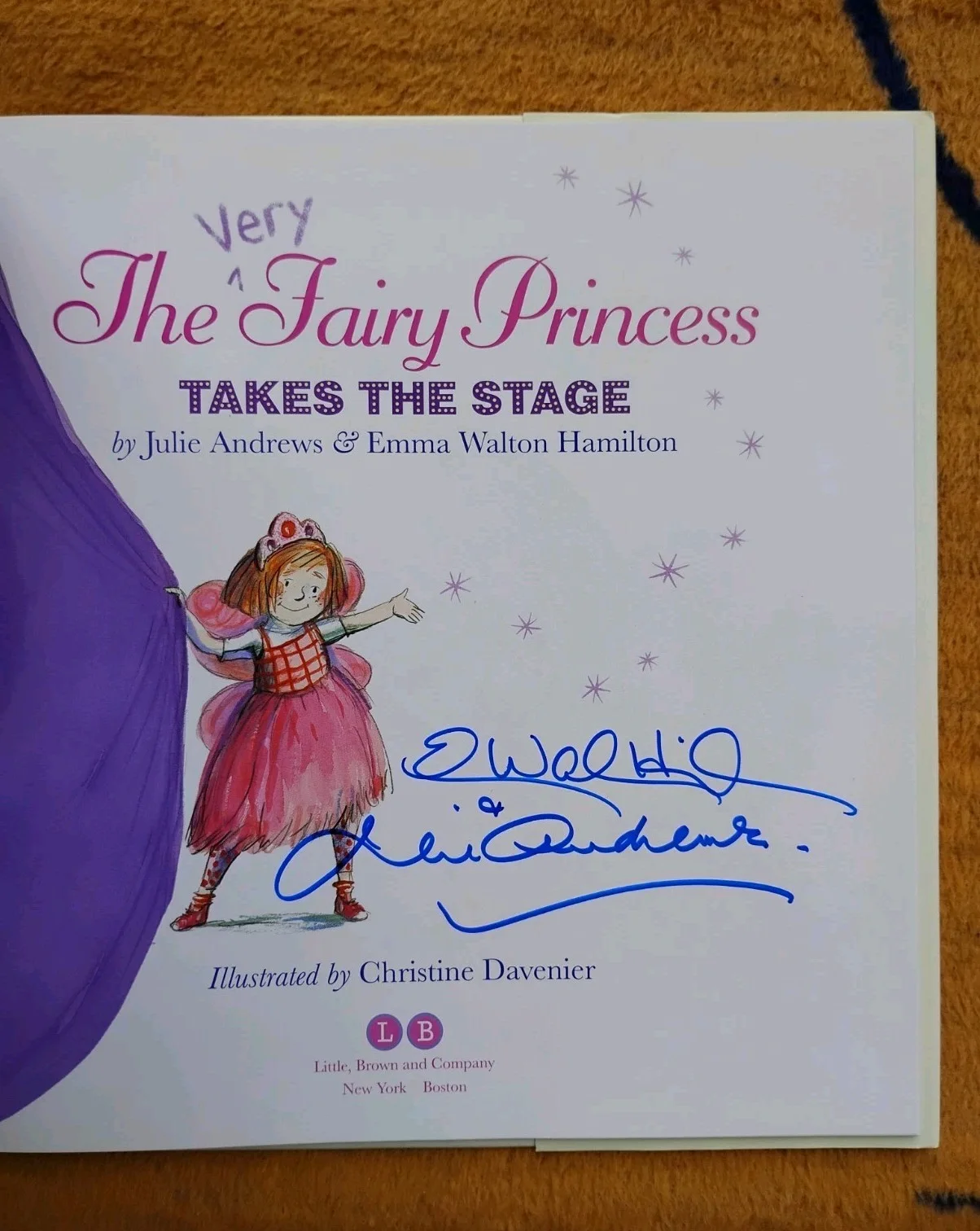 A Very Fairy Princess Takes The Stage Signed Julie Andrews Emma Hamilton Book, изображение 2