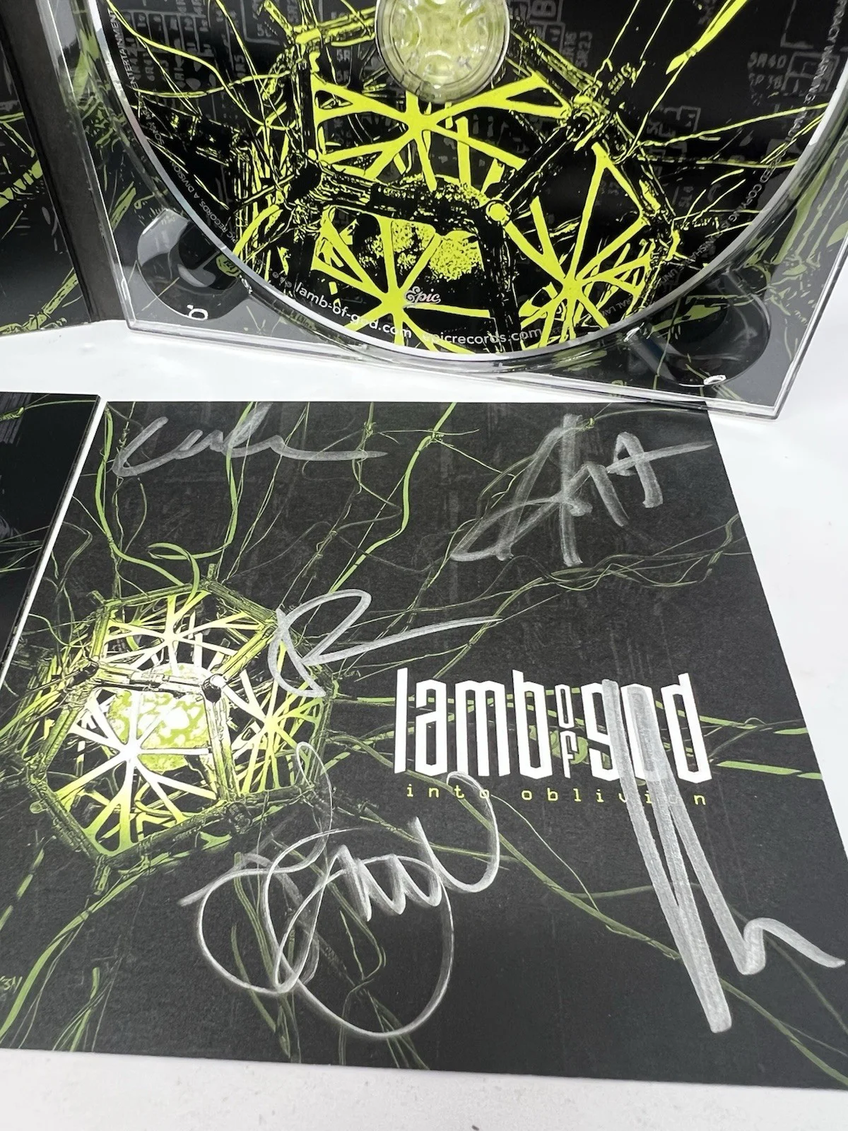 LAMB OF GOD Band SIGNED ✍️ AUTOGRAPHED "INTO OBLIVION" NEW CD SIGNED INSERT, image 4