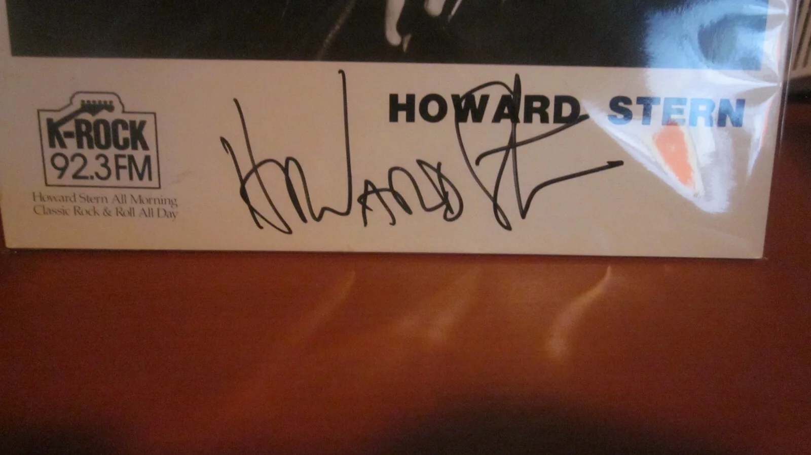 HOWARD STERN AUTOGRAPHED 8X10 K-ROCK NY PROMO (EX+CONDITION) BA BA, изображение 2