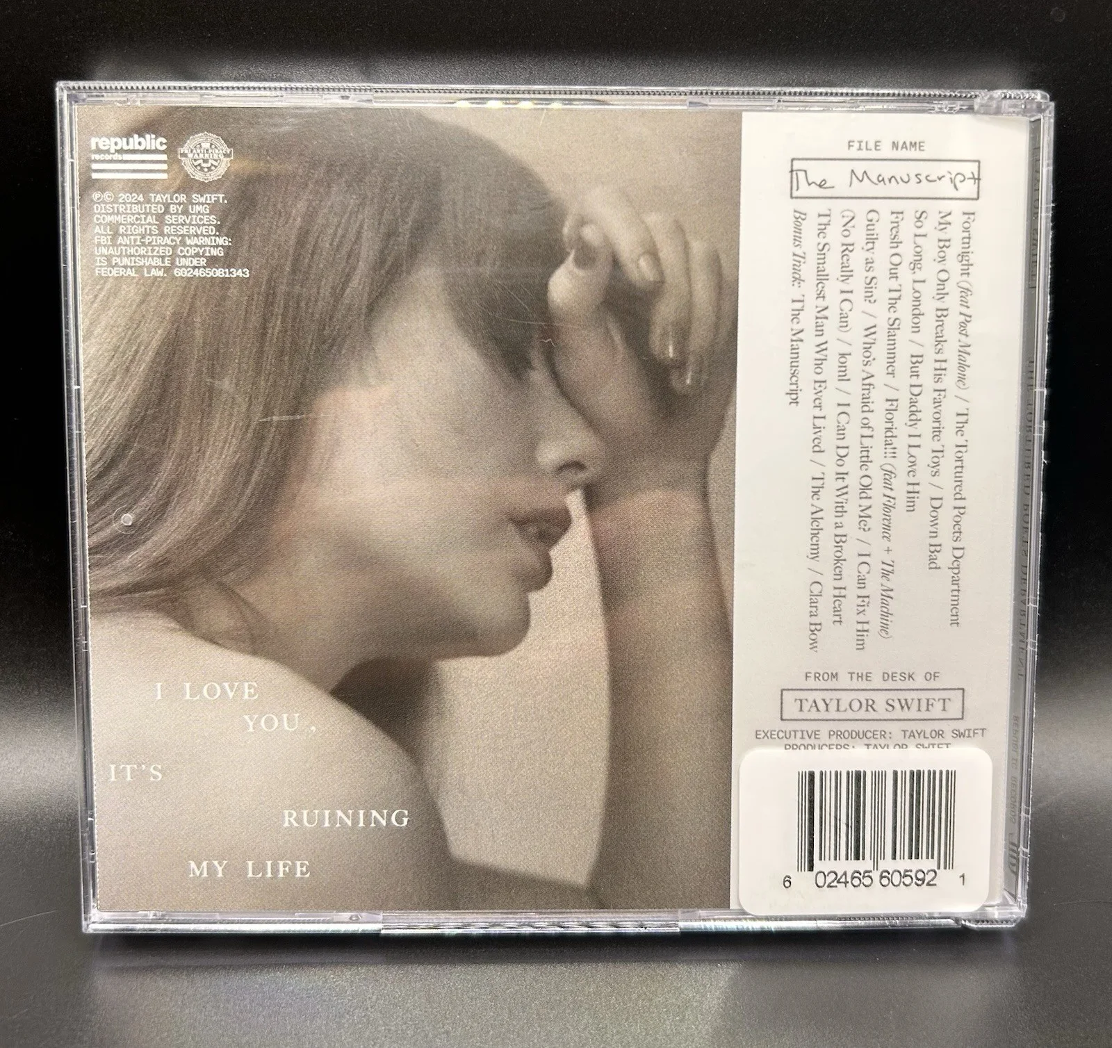 The Tortured Poets Department TTPD Taylor Swift SIGNED HEART CD, изображение 3
