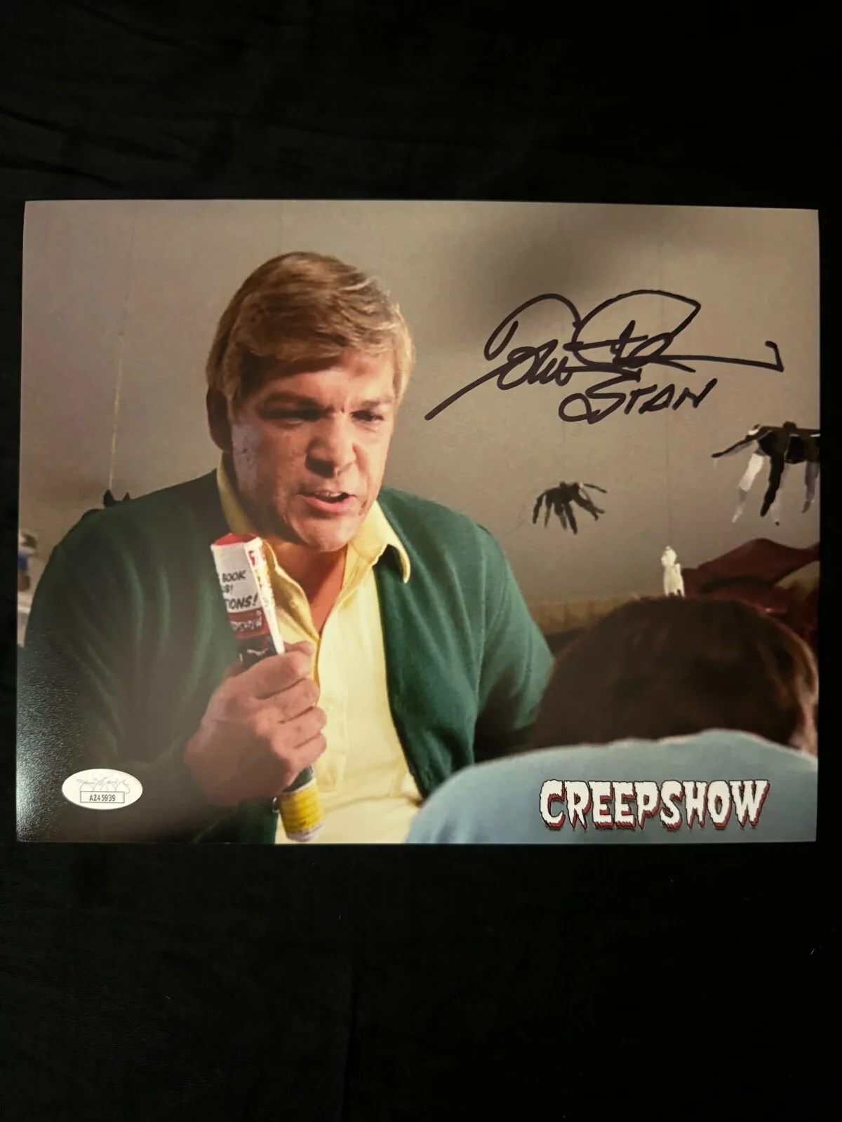 Tom Atkins — Tom Atkins signed Creepshow 8X10 photo W/ JSA COA