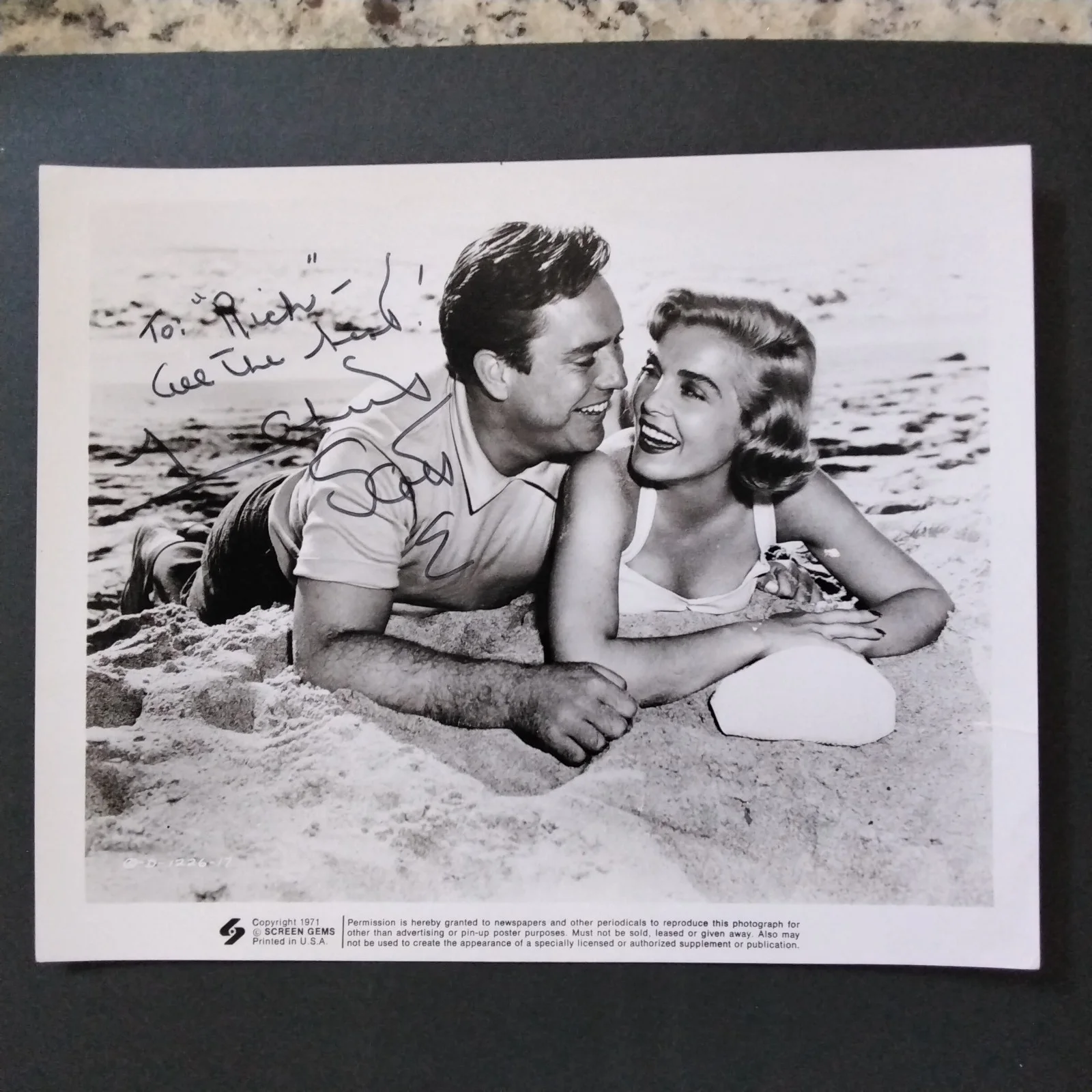 Lizabeth Scott SIGNED Photo 50s Film Noir Actress Two of Kind Edmond O'Brien, изображение 2