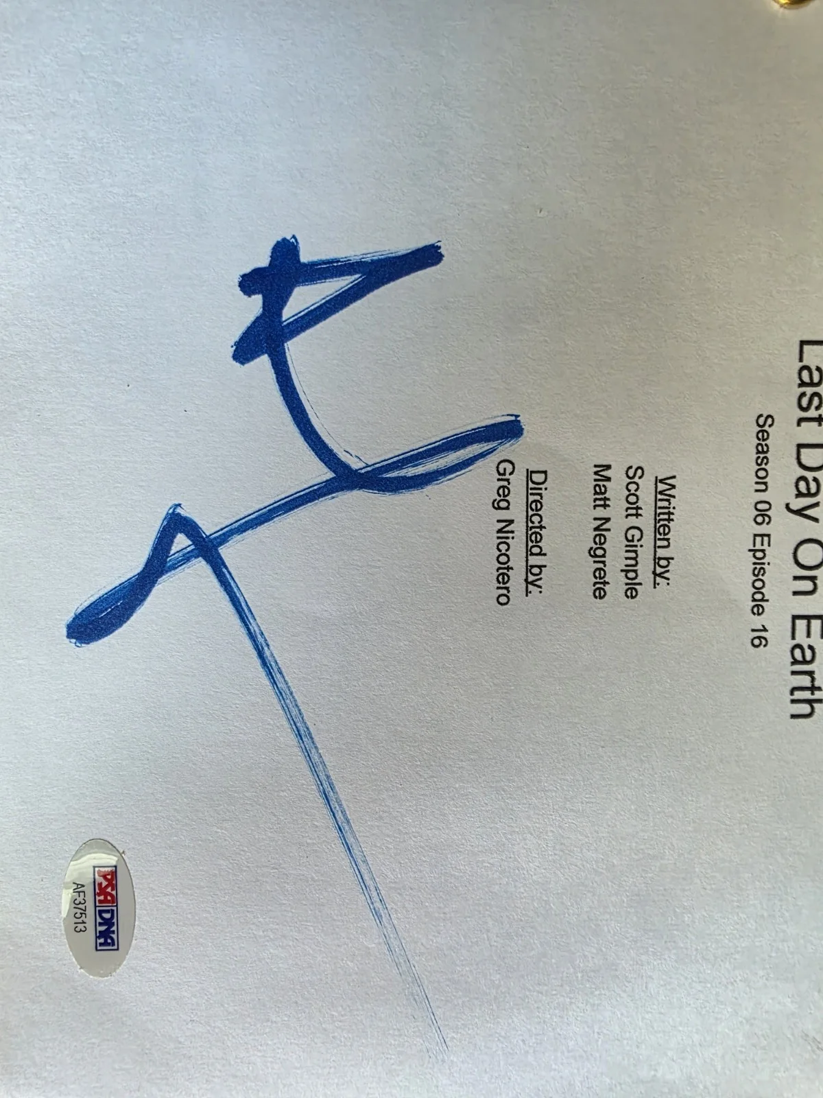 Walking Dead Script Signed by Andrew Lincoln - PSA DNA - Season 6 Finale, image 3