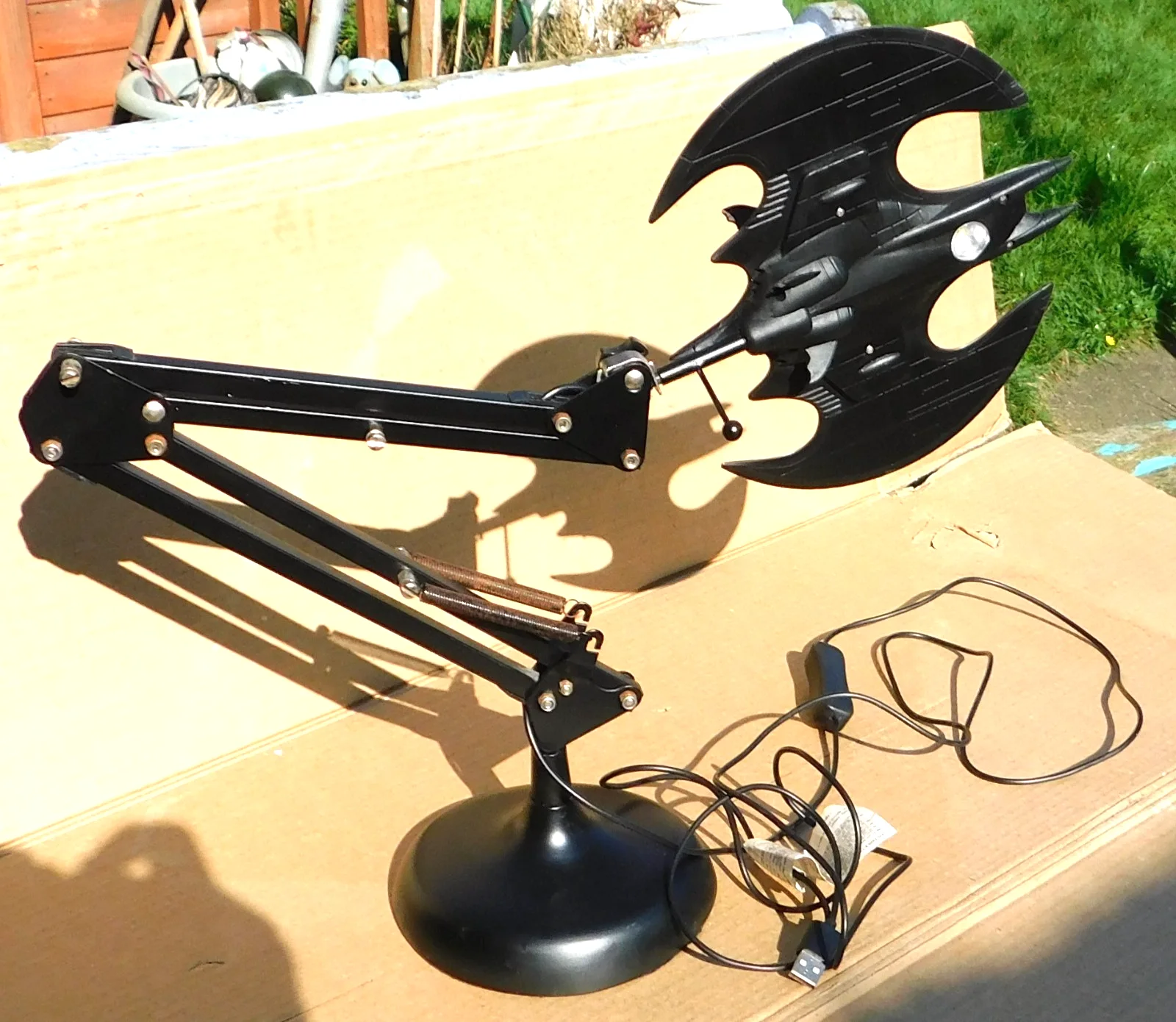 Batman Batwing Adjustable USB Desk Light / Lamp., image 2