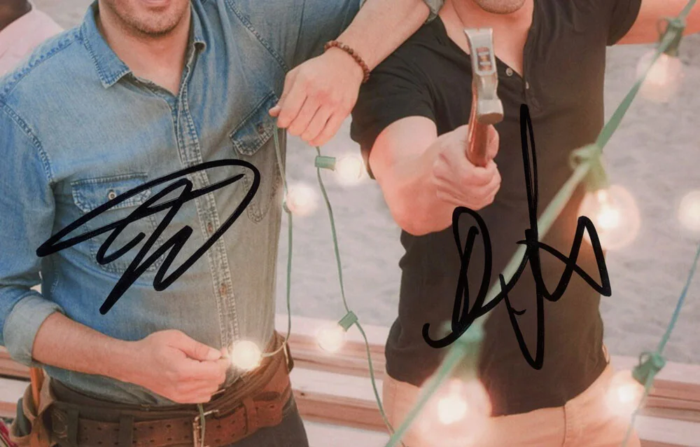 JONATHAN SCOTT, DREW SCOTT - PROPERTY BROTHERS — Property Brothers signed 8x10 Photo JONATHAN & DREW SCOTT Proof HGTV d ACOA COA, image 4