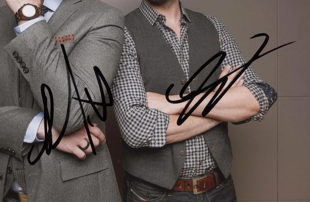 JONATHAN SCOTT, DREW SCOTT - PROPERTY BROTHERS — Property Brothers signed 8x10 Photo JONATHAN & DREW SCOTT Proof HGTV c ACOA COA, изображение 4