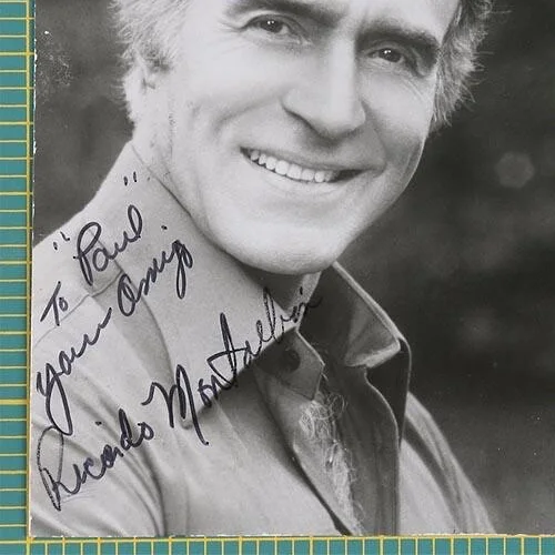 JOSEPH BOTTOMS — RICARDO MONTALBAN - AUTOGRAPHED INSCRIBED PHOTOGRAPH 8X10 AUTHENTIC 4x 6 B/ W, изображение 2