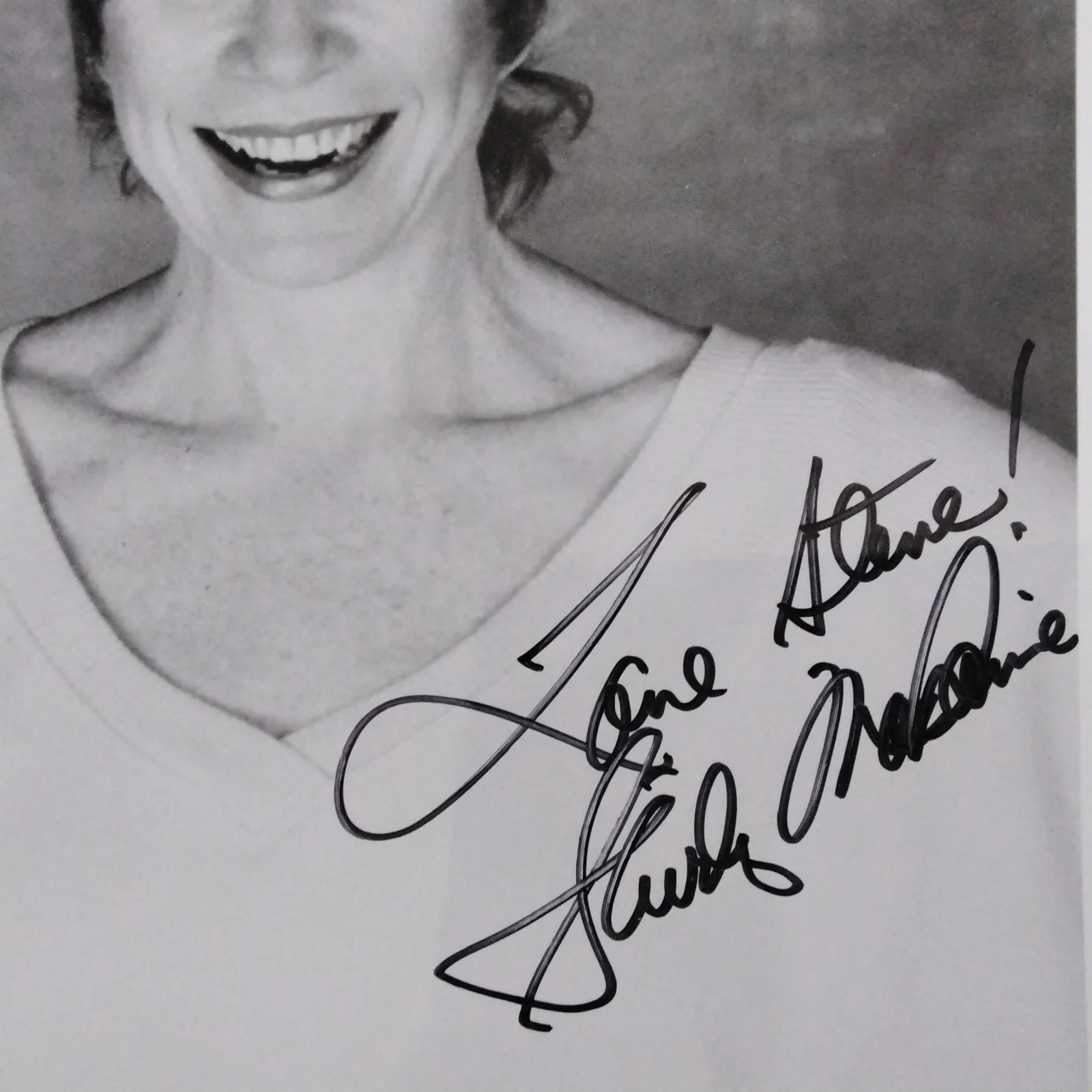 Shirley MacLaine SIGNED Photo Movie Actress Postcards Edge Terms of Endearment, изображение 4