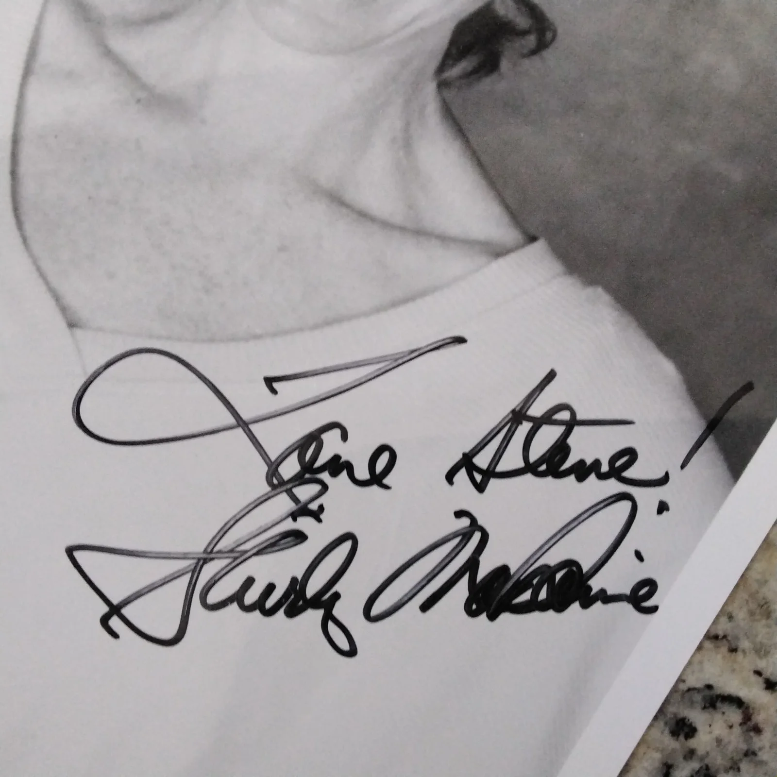 Shirley MacLaine SIGNED Photo Movie Actress Postcards Edge Terms of Endearment, изображение 5