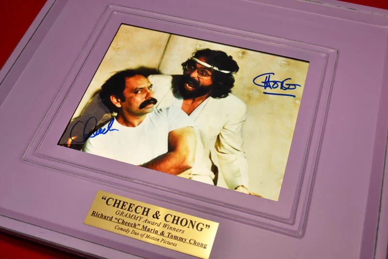 Richard CHEECH Marin, TOMMY CHONG — CHEECH & CHONG Signed AUTOGRAPH Color PHOTO Picture, FRAME, Plaque, Smoke DVD, image 5