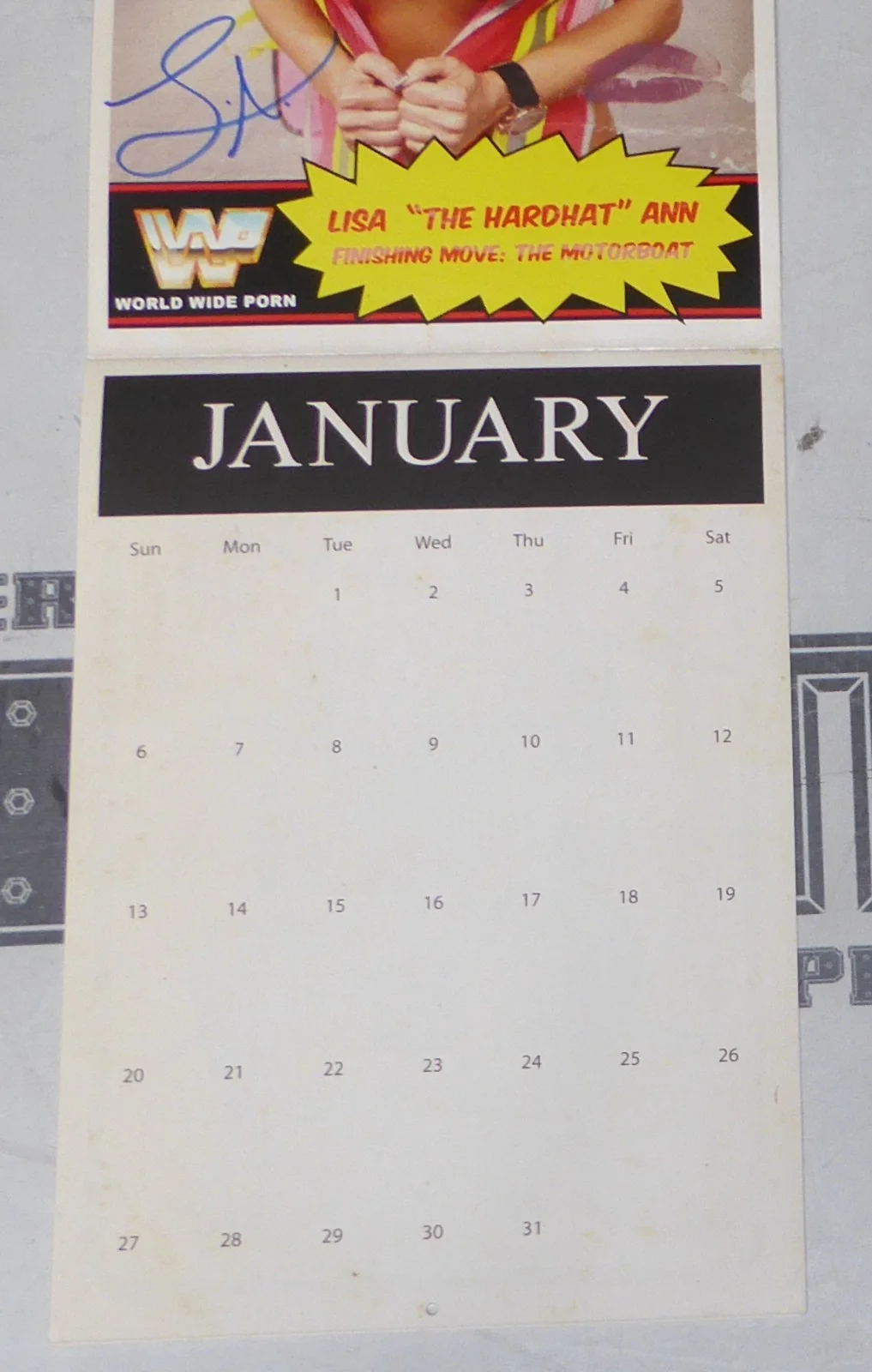 Lisa Ann — Lisa Ann 13x Signed w/ Lip Print 2013 Trading Card Calendar BAS COA MILF Auto'd, изображение 3