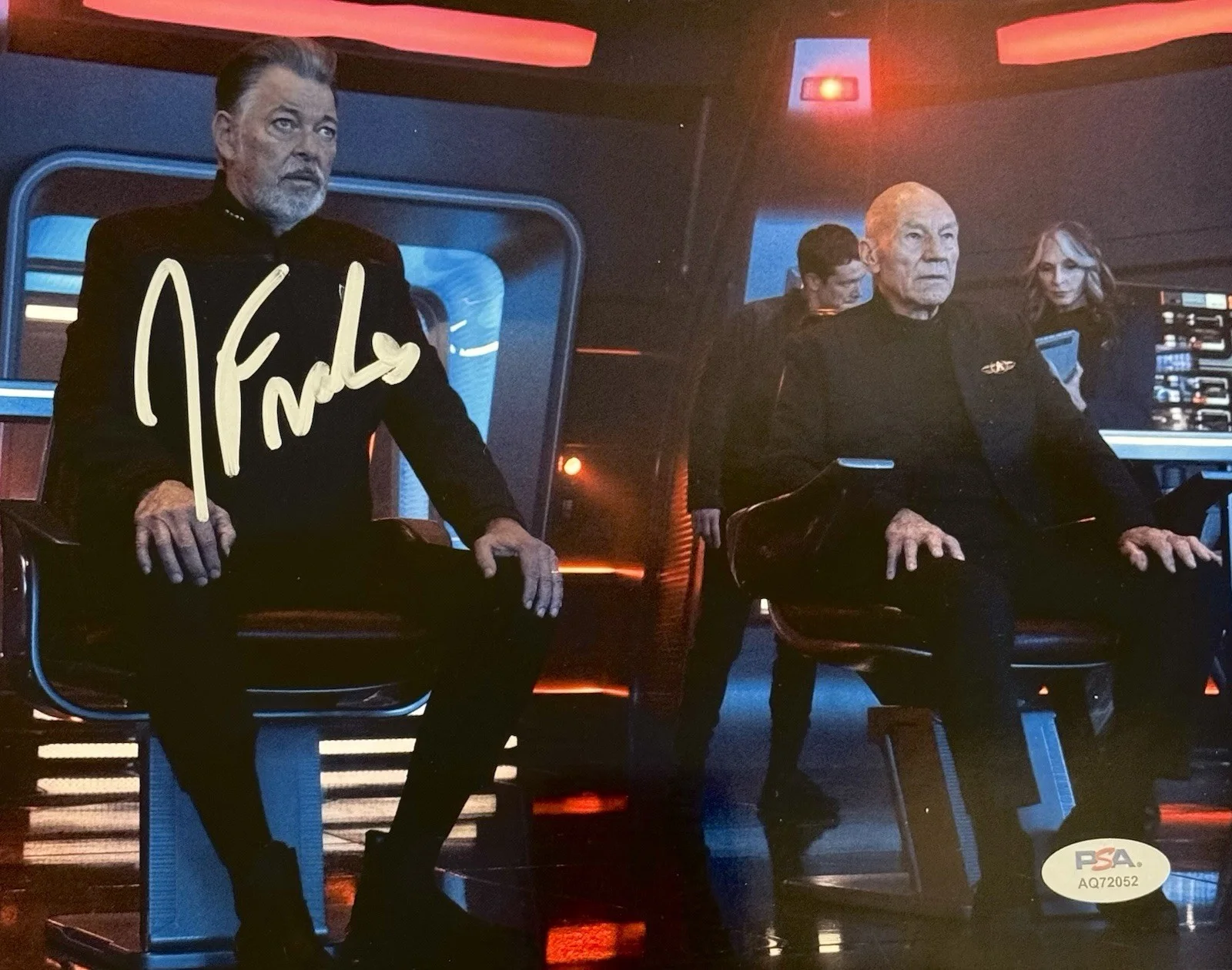Jonathan Frakes — Jonathan Frakes Signed Autographed Star Trek 8x10 Photo Riker PSA/DNA COA