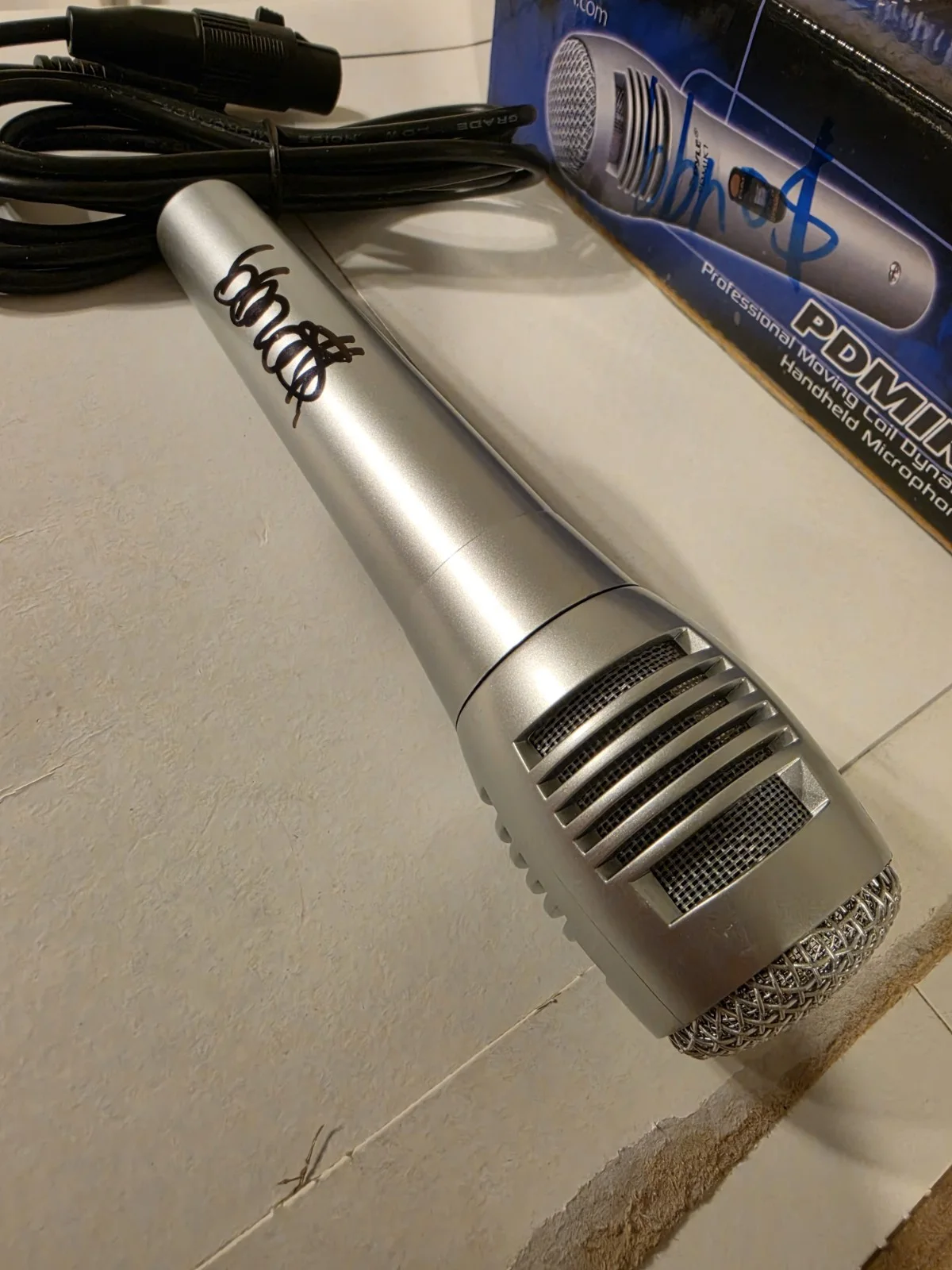 BBNO$ Signed Pyle Microphone (Certified), image 5