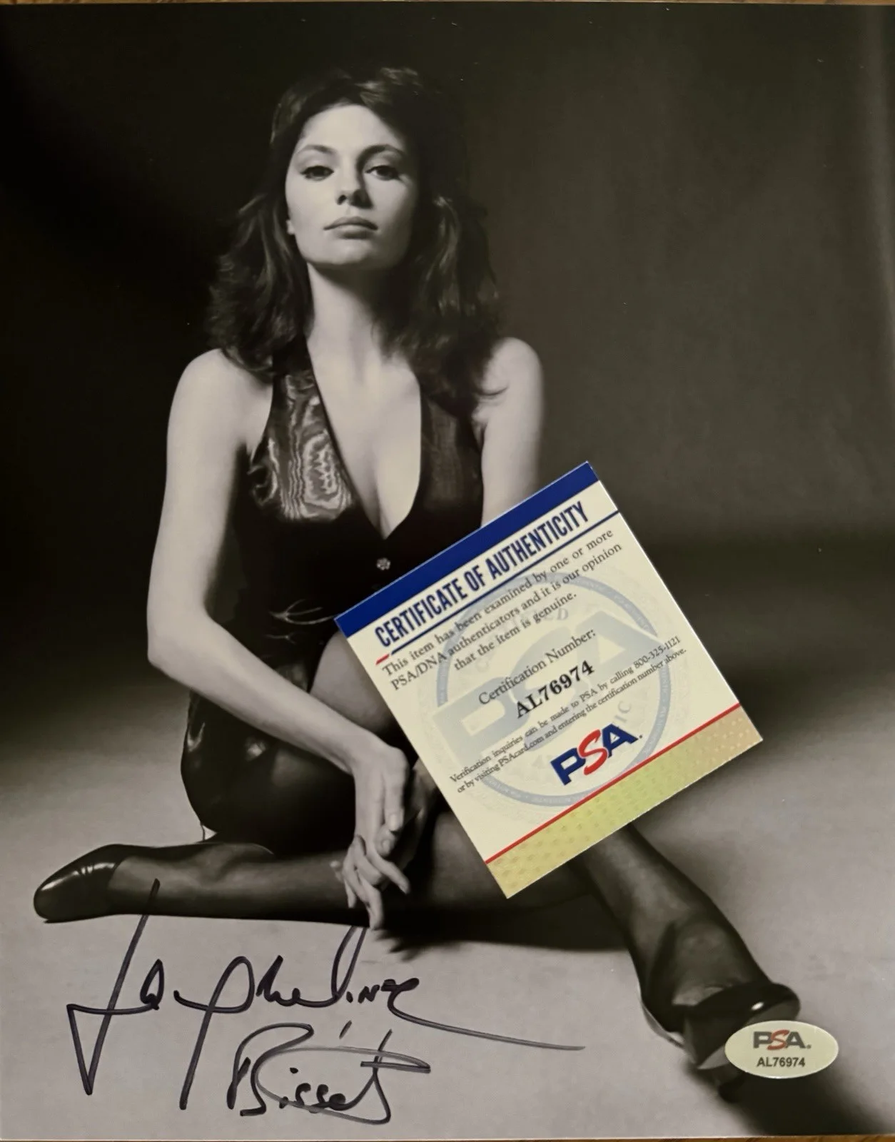Jacqueline Bisset — Jacqueline Bisset Signed 8 X 10 Photo Sexy Bullitt Airport The Deep PSA COA 2, изображение 2