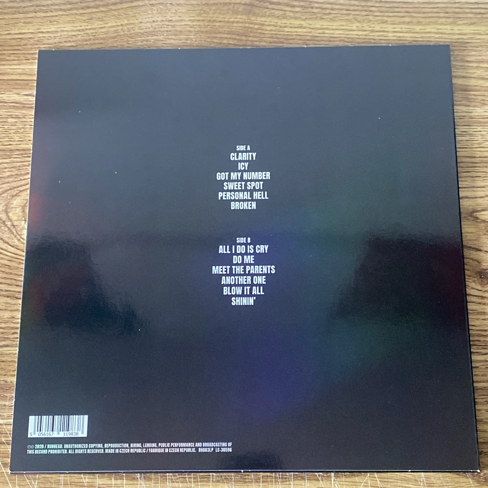 Kim Petras Autographed Vinyl Album ‘Clarity’ RARE, изображение 3