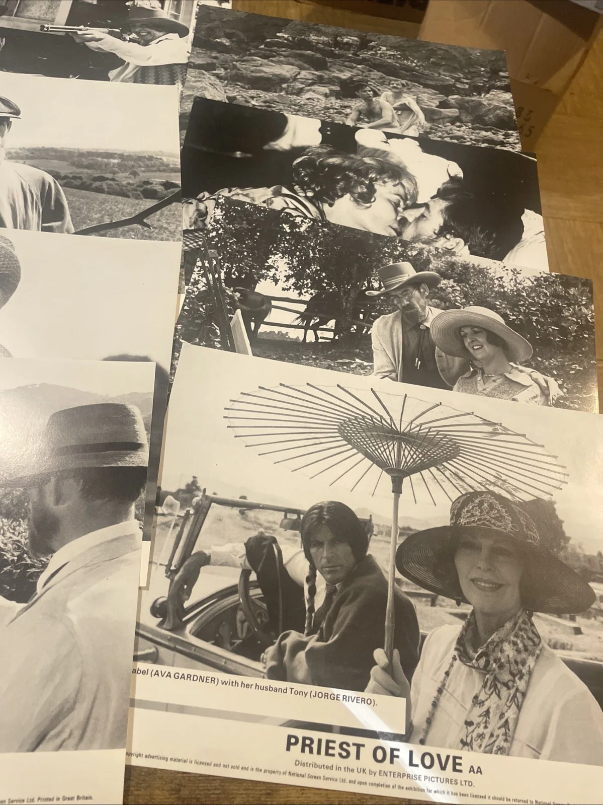 PRIEST OF LOVE Original Movie Lobby Card Set Ian McKellan D. H. Lawrence Bio UK, изображение 3