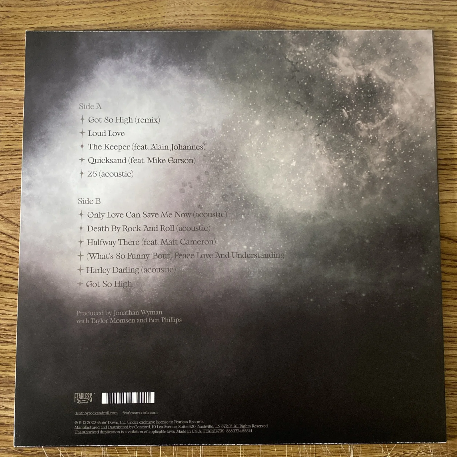 Taylor Momsen — Taylor Momsen Aurographed Vinyl Album The Pretty Reckless ‘Other Worlds’, изображение 3