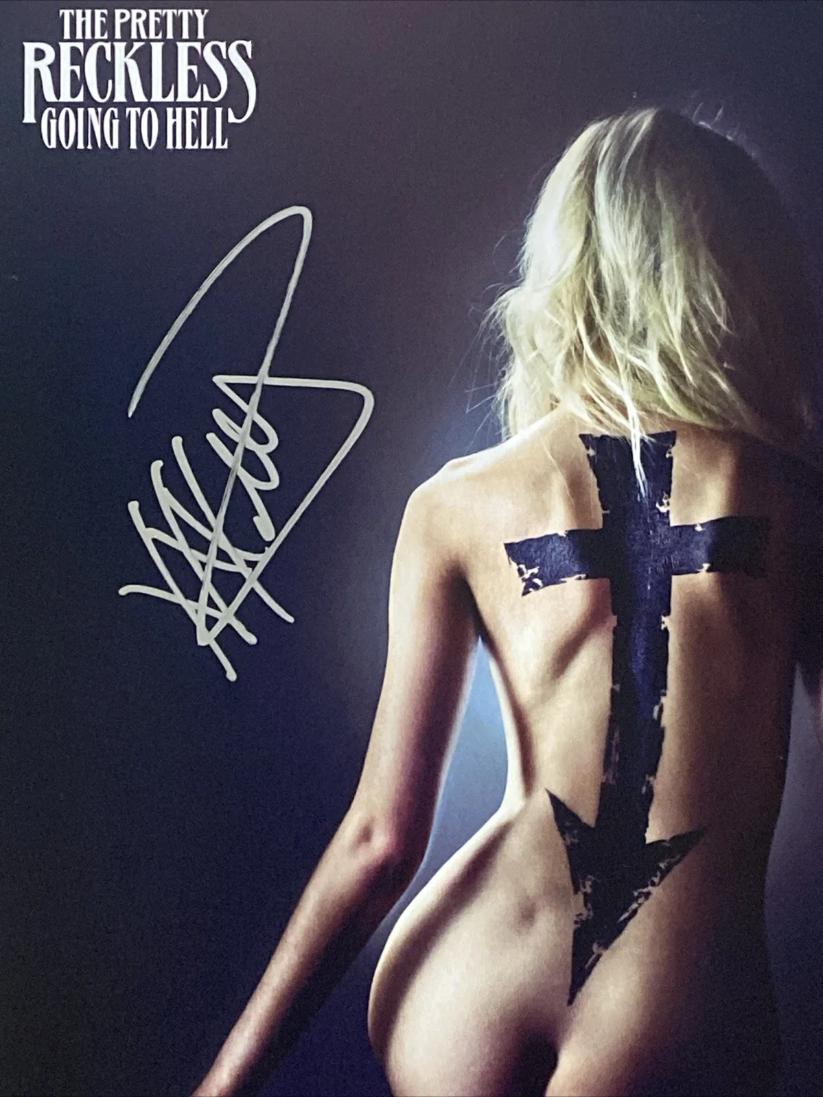 Taylor Momsen — Taylor Momsen Aurographed Vinyl Album The Pretty Reckless ‘Going To Hell’, изображение 2